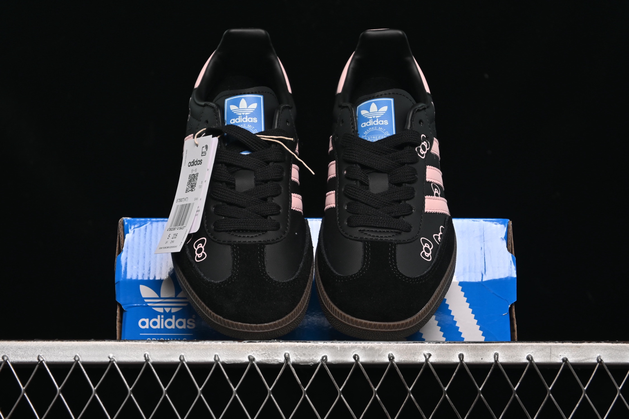 💰180纯原
 Adidas Samba OG B75807 (KT) 阿迪三叶草休闲板鞋
尺码：35 36 36.5 37 38 38.5 39 40 40.5 41 42 42.5 43 44 44.5 45 N.C3