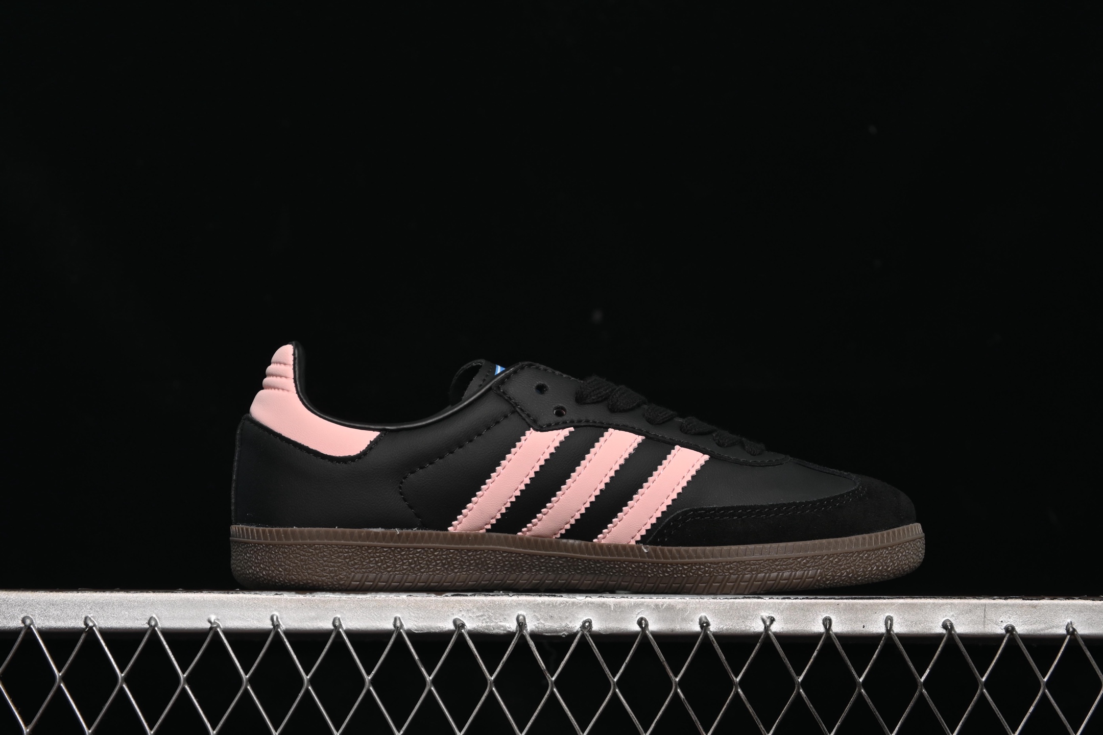 💰180纯原
 Adidas Samba OG B75807 (KT) 阿迪三叶草休闲板鞋
尺码：35 36 36.5 37 38 38.5 39 40 40.5 41 42 42.5 43 44 44.5 45 N.C3