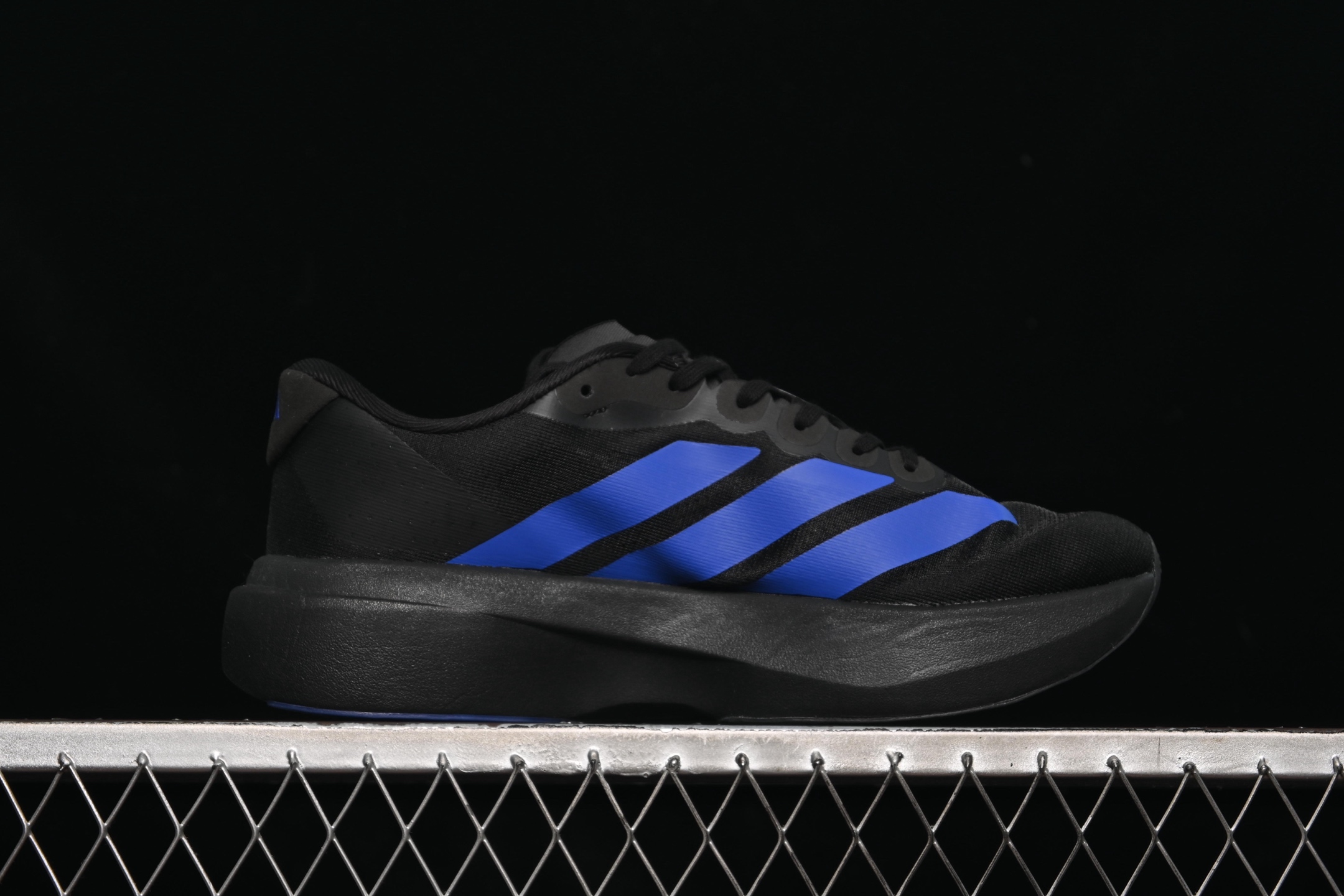 💰240纯原
Adidas Adizero Evo SL JR5836 阿迪超轻透气缓震跑鞋
#以令人难以置信的138克重量,刷新了跑鞋轻量化的记录,阿迪在材料科学和工艺技术上的深厚积累。
#全新鞋款采用Lightweight Upper材料,让穿着者几乎能够体验到一种"裸足"的感觉
尺码:36 36.5 37 38 38.5 39 40 40.5 41 42 42.5 43 44 44.5 45 N.C3