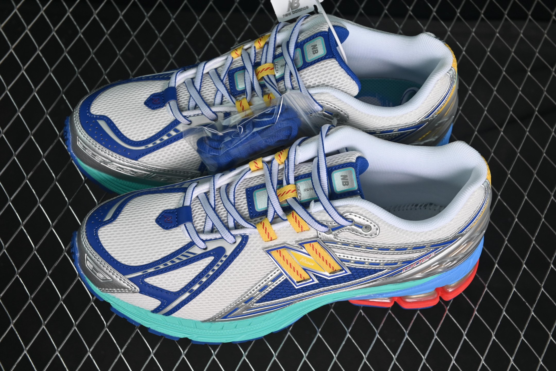  纯原版 New Balance 1906系列复古老爹风休闲运动慢跑鞋 U1906RMS
#采用轻质牛
