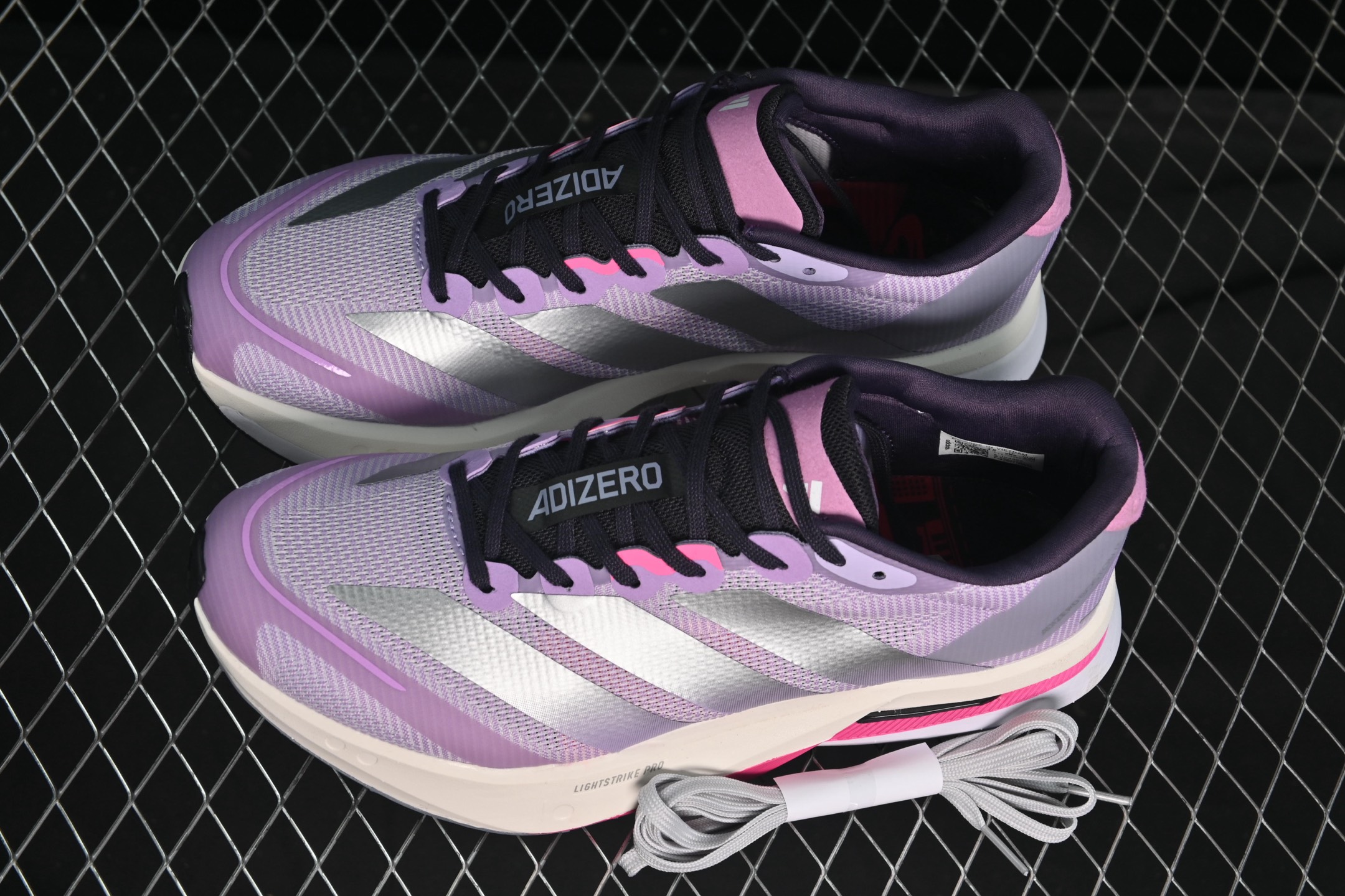 💰240纯原
 Adidas Adizero Boston 13 IS4955 阿迪透气低帮跑步鞋
尺码：36 36.5 37 38 38.5 39 40 40.5 41 42 42.5 43 44 44.5 45 46 N.C3