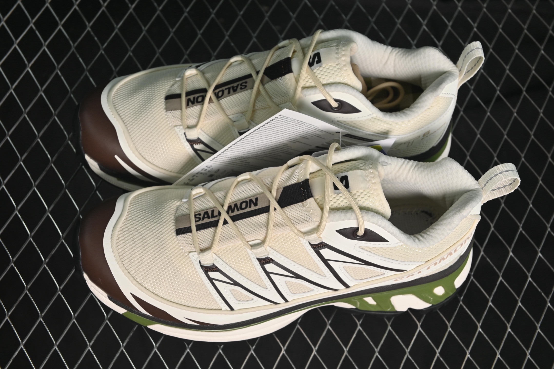 💰360纯原
Salomon XT-6 EXP 所罗门高科端技户外休闲跑鞋 478085
尺码：36 36.5 37 38 38.5 39 40 40.5 41 42 42.5 43 44 44.5 45 46 HCD4