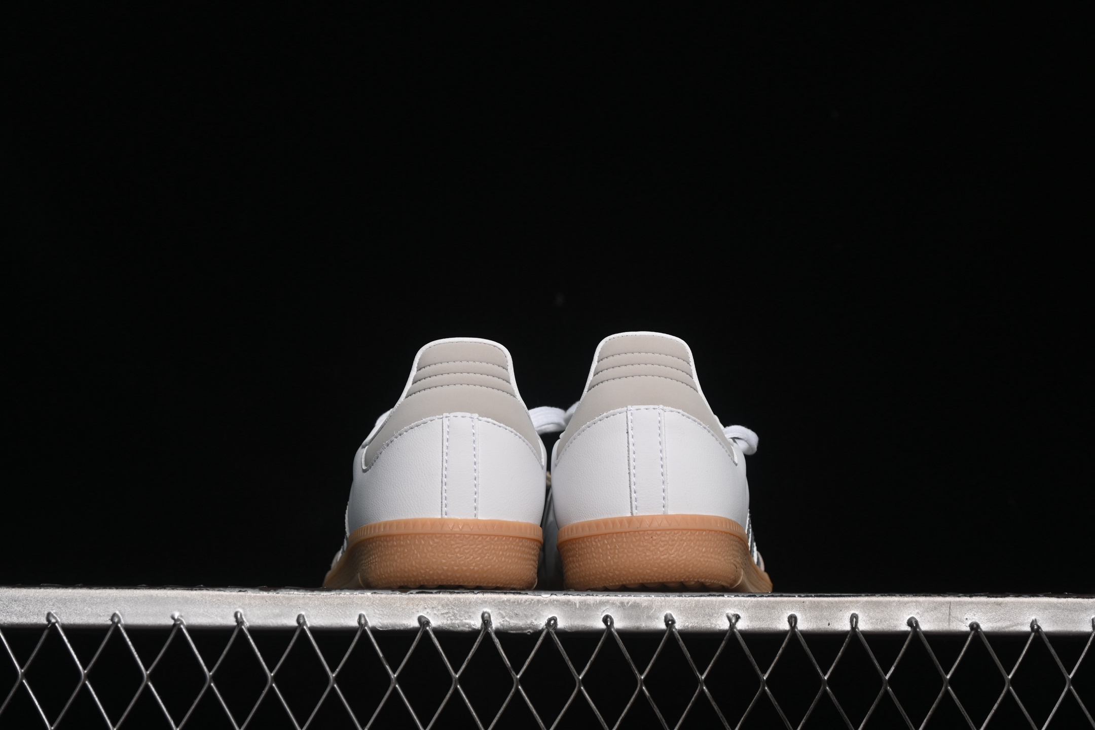  Adidas Samba OG JI2725 阿迪三叶草休闲板鞋
尺码：35 36 36.5 37 3