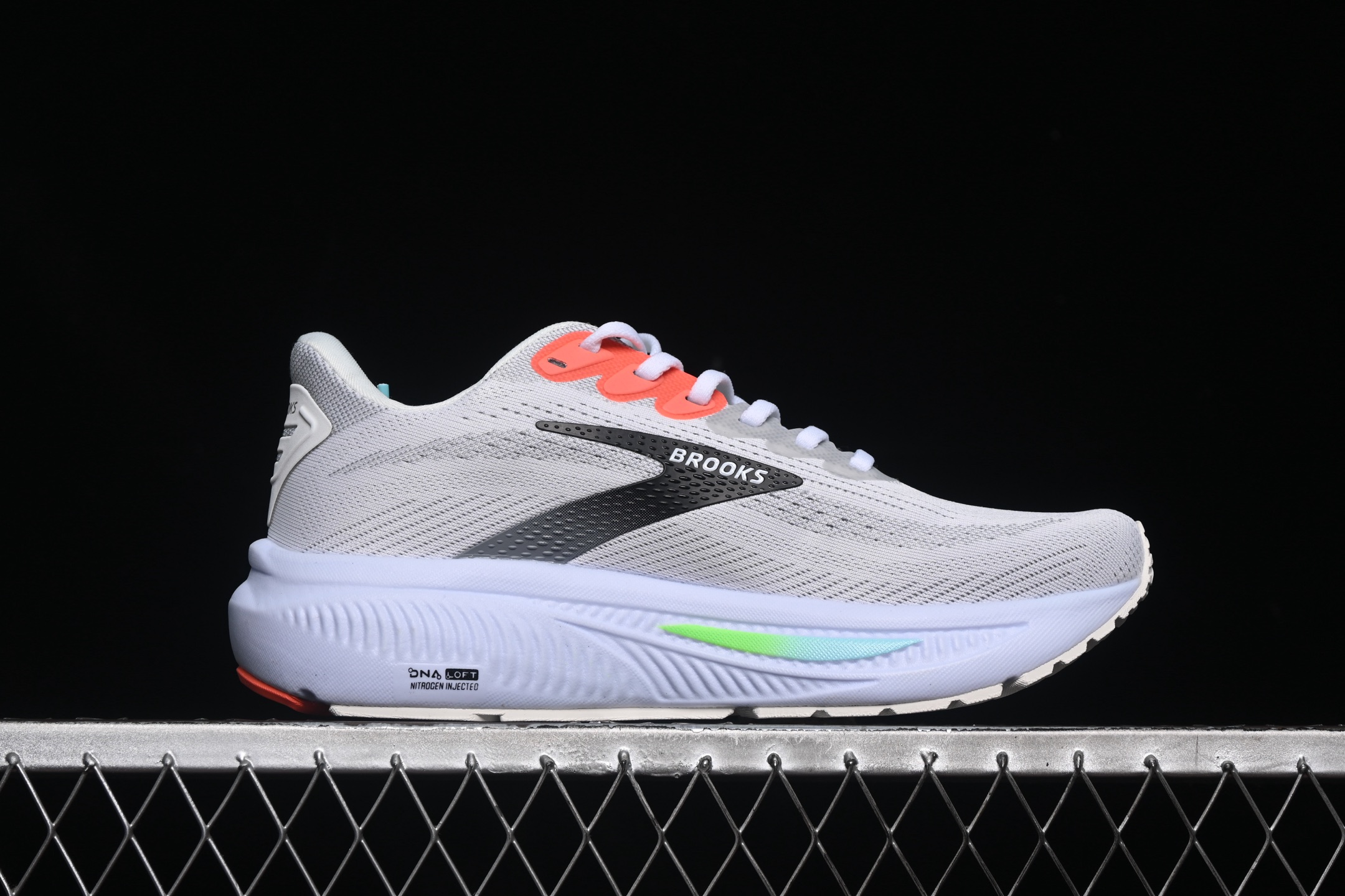💰220纯原
 Brooks Ghost 17 布鲁克斯 减震竞速马拉松专业跑鞋 1104421D112
尺码：36 37 37.5 38 38.5 39 40 40.5 41 42 42.5 43 44 44.5 45 46 N.C3