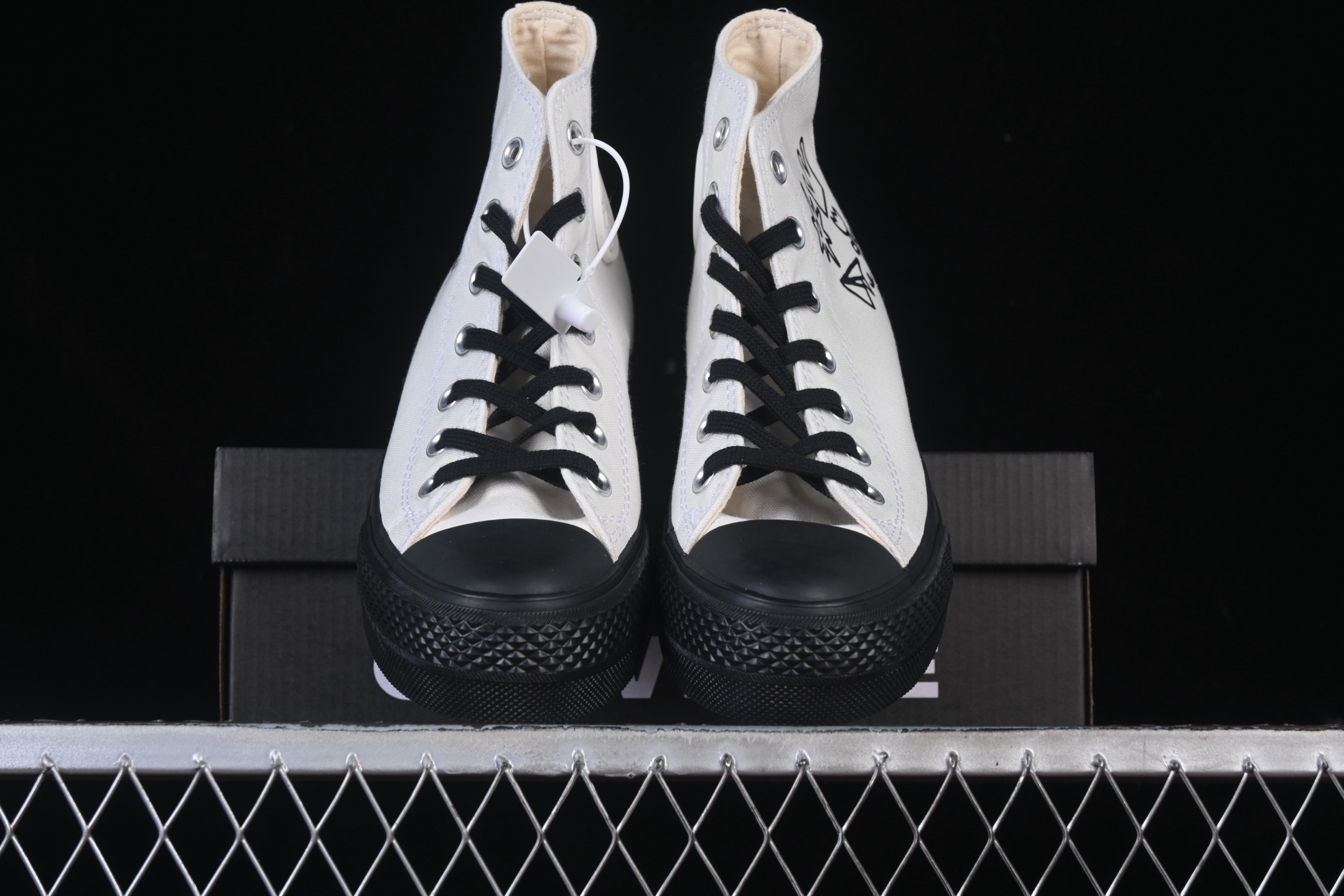 💰140纯原
Converse All Star 百搭休闲高帮厚底休闲鞋 31312471
尺码：35 36 36.5 37 37.5 38 39 39.5 40 41 41.5 42 42.5 43 44 M.C3