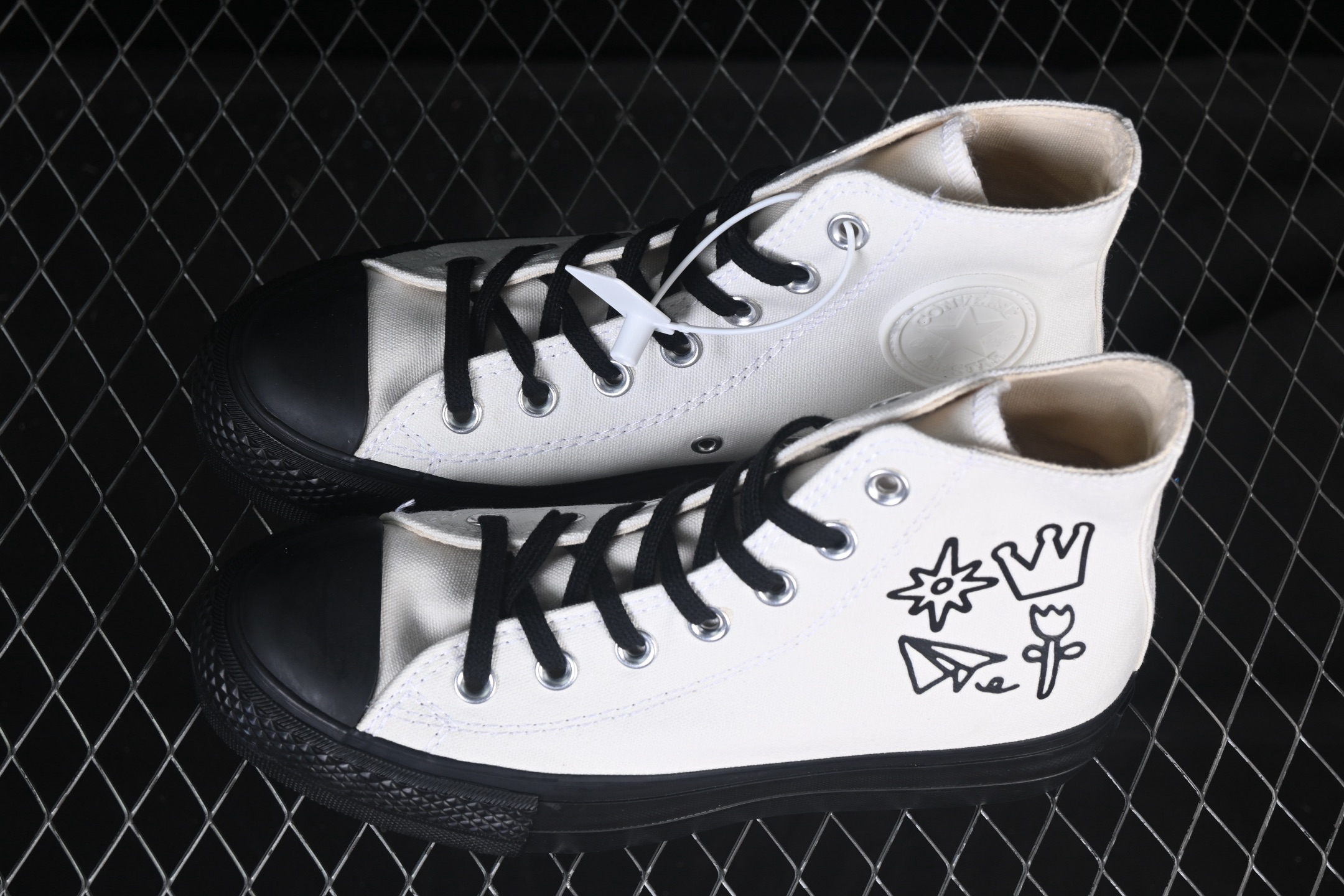 💰140纯原
Converse All Star 百搭休闲高帮厚底休闲鞋 31312471
尺码：35 36 36.5 37 37.5 38 39 39.5 40 41 41.5 42 42.5 43 44 M.C3