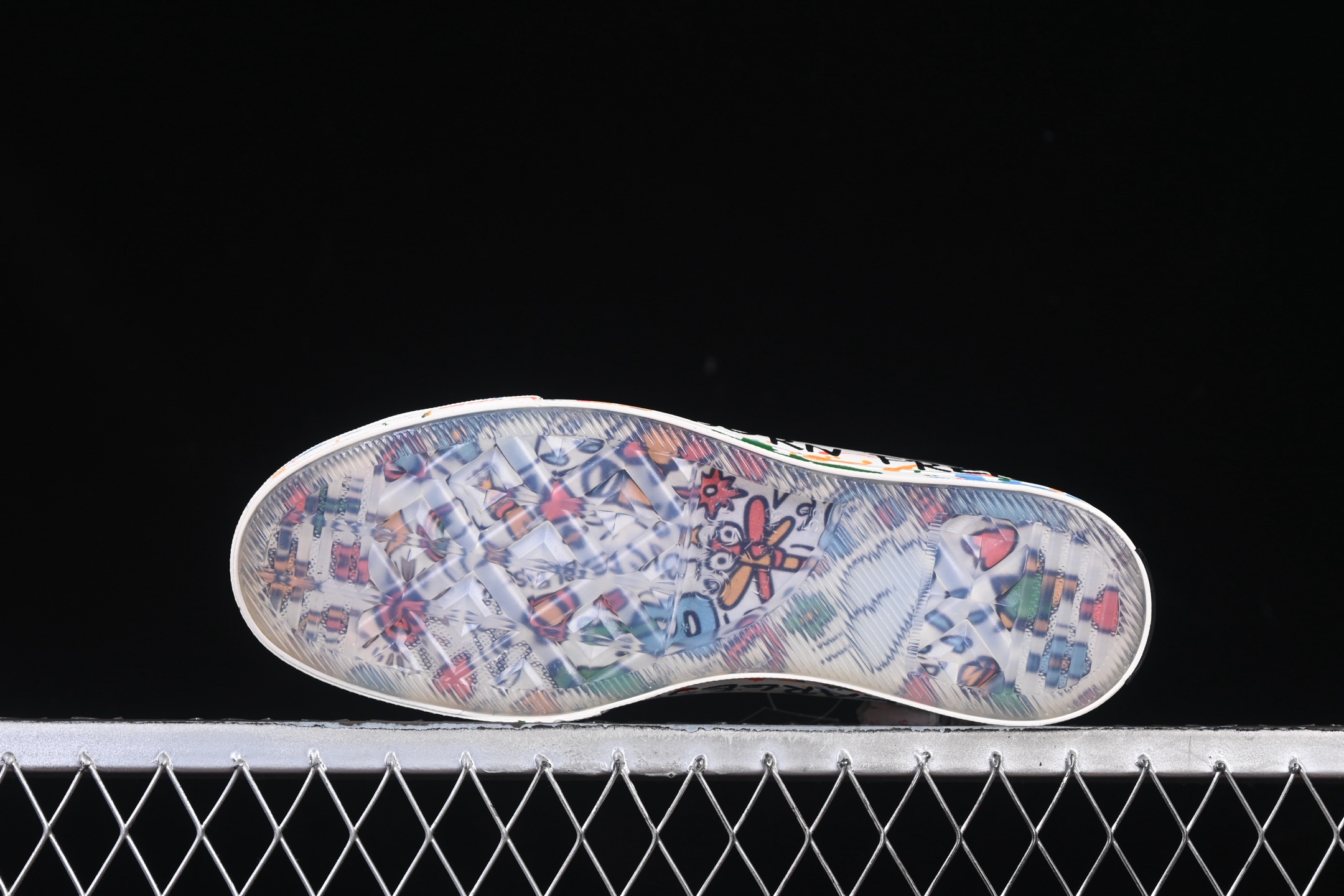 💰160纯原
Converse 1970s 匡威喷墨涂鸦低帮休闲板鞋 A18761C
尺码：35 36 36.5 37 37.5 38 39 39.5 40 41 41.5 42 42.5 43 44 M.C3