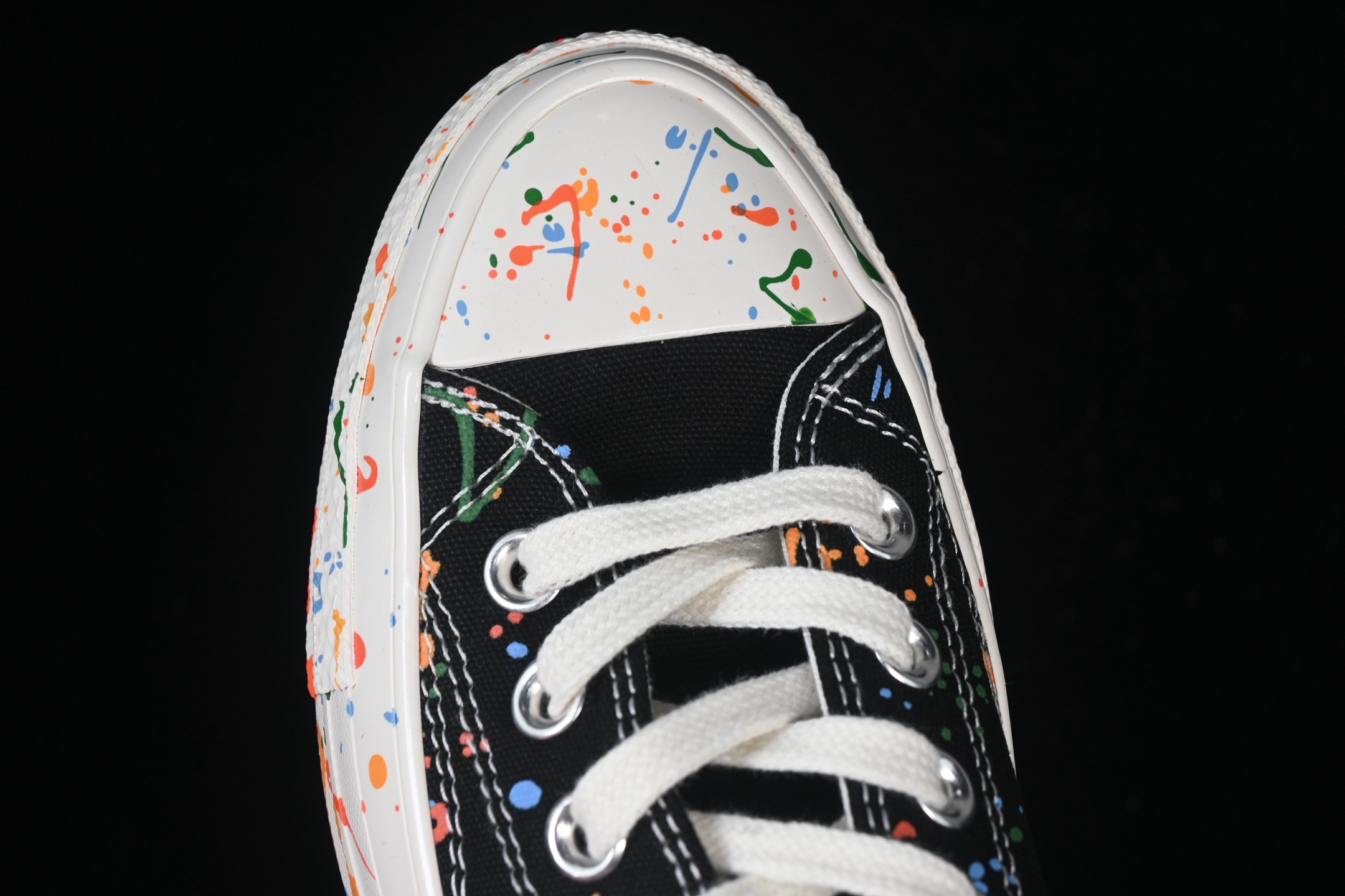💰160纯原
Converse 1970s 匡威喷墨涂鸦低帮休闲板鞋 A18761C
尺码：35 36 36.5 37 37.5 38 39 39.5 40 41 41.5 42 42.5 43 44 M.C3
