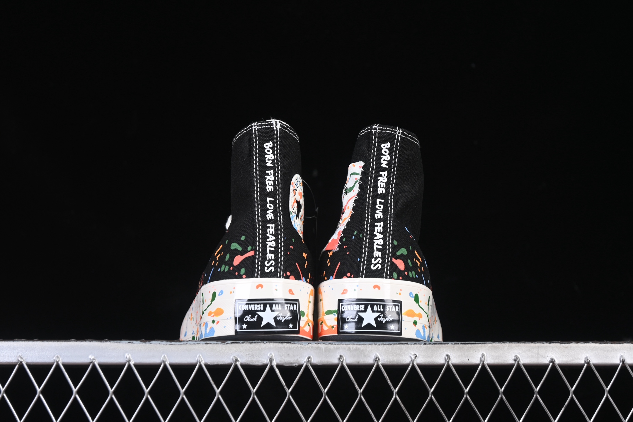 💰160纯原
 Converse 1970s 匡威喷墨涂鸦高帮休闲板鞋 A18760C
尺码：35 36 36.5 37 37.5 38 39 39.5 40 41 41.5 42 42.5 43 44 M.C3