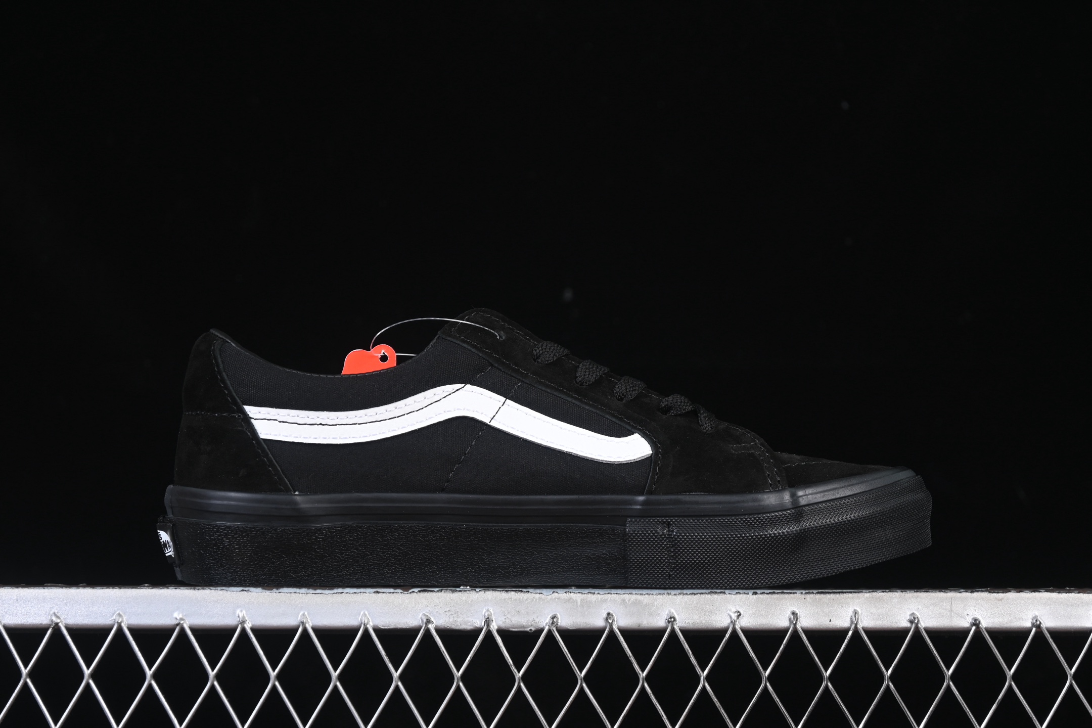 💰140纯原
Vans Sk8-Low 万斯低邦休闲滑板鞋 VN0A5KXDBLA
#工艺：硫化1:1（重量1:1、真标、原钢印、材质标、鞋型标、合格证）
尺码：35 36 36.5 37 38 38.5 39 40 40.5 41 42 42.5 43 44 M.C3