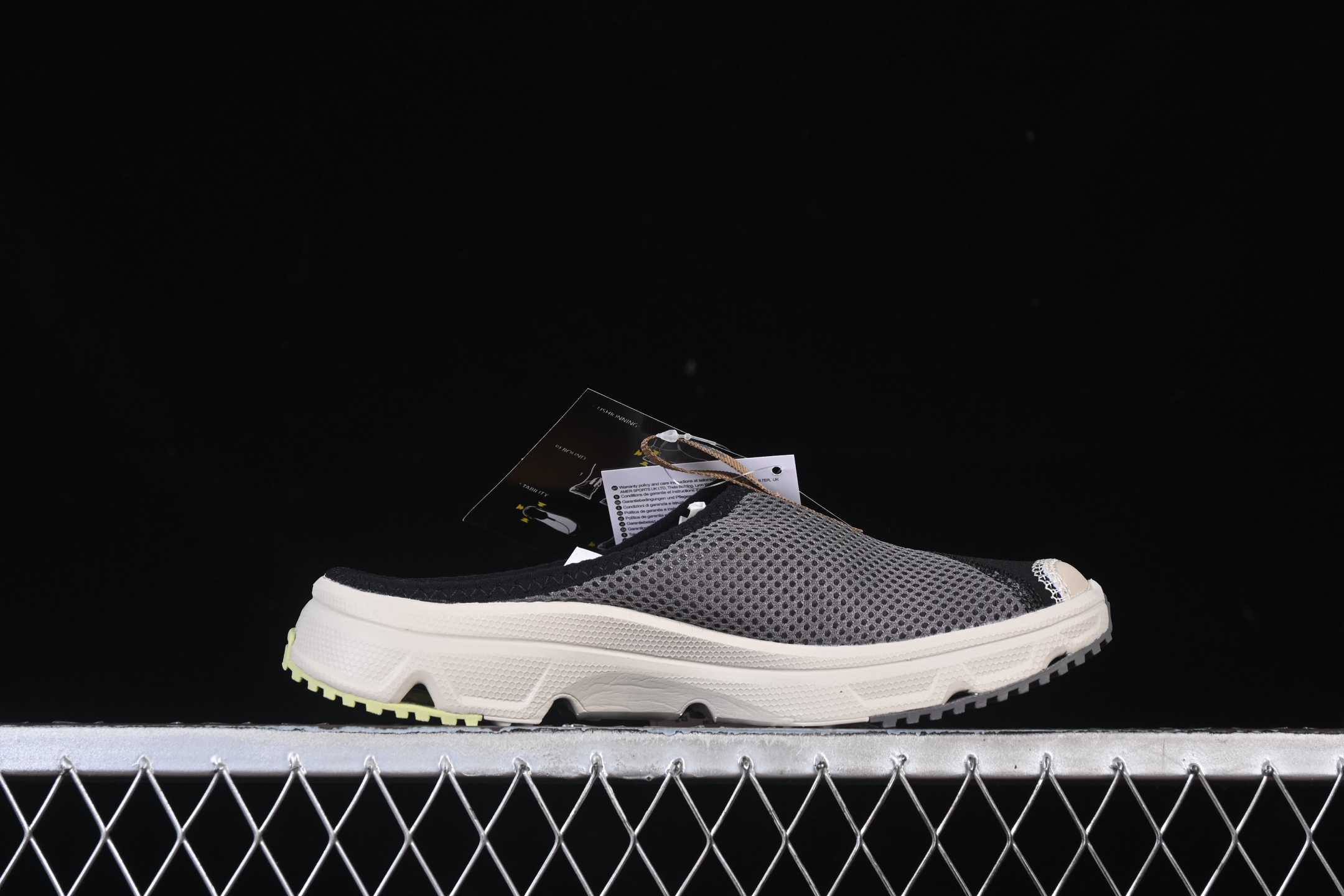 💰240纯原
Salomon RX Slide 3.0 萨洛蒙舒适百搭防磨防滑包头拖鞋 472984-20
尺码：36 36.5 37 38 38.5 39 40 40.5 41 42 42.5 43 44 HCD4