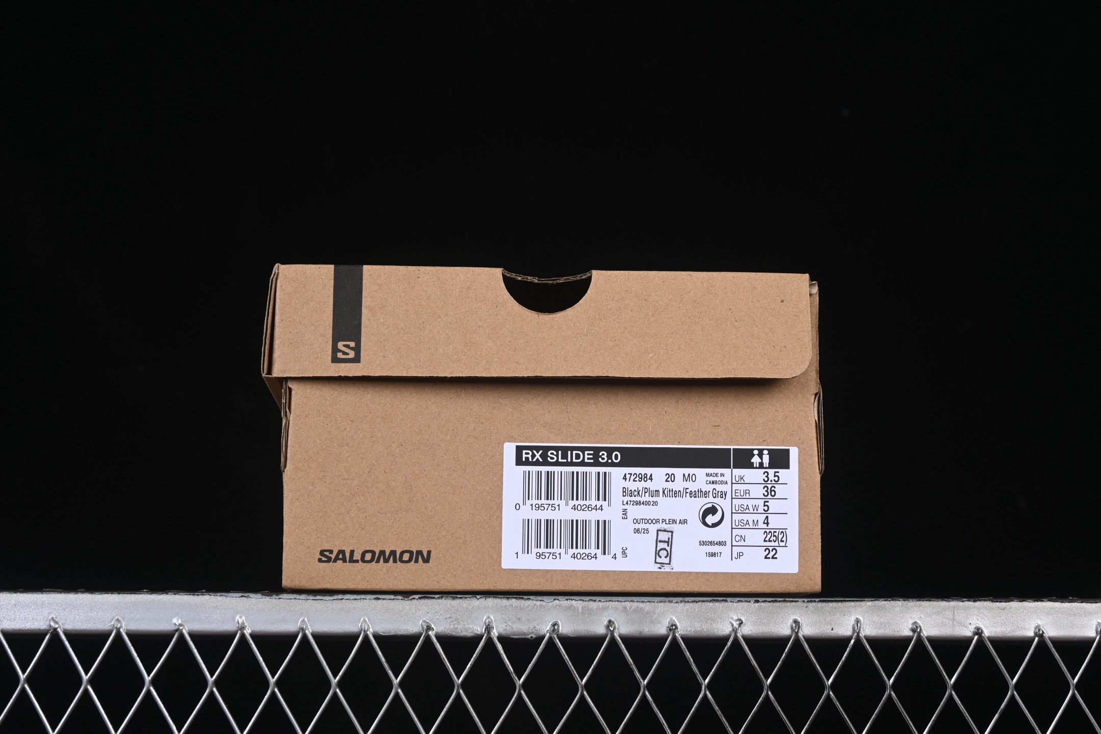 💰240纯原
Salomon RX Slide 3.0 萨洛蒙舒适百搭防磨防滑包头拖鞋 472984-20
尺码：36 36.5 37 38 38.5 39 40 40.5 41 42 42.5 43 44 HCD4