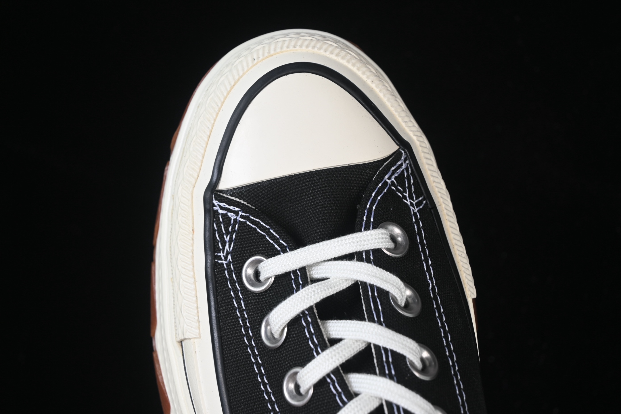 💰160纯原
 Converse Chuck Taylor All Star R Trek Wave OX 匡威复古低帮休闲板鞋 1SD039
尺码：35 36 36.5 37 37.5 38 39 39.5 40 41 41.5 42 42.5 43 44 M.C3