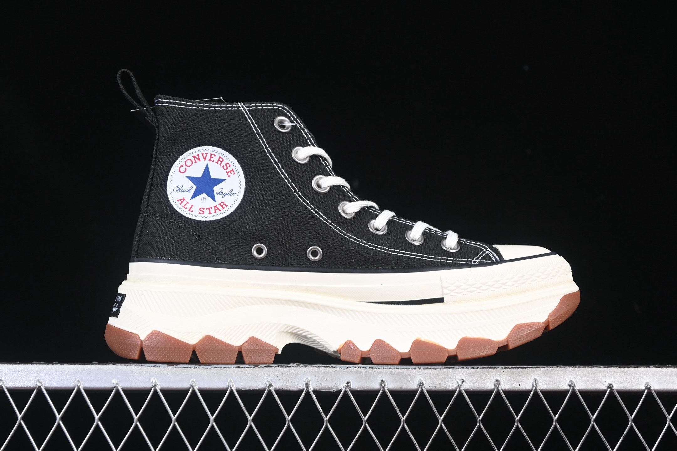 💰160纯原
 Converse Chuck Taylor All Star R Trek Wave OX 匡威复古高帮休闲板鞋 1SD036
尺码：35 36 36.5 37 37.5 38 39 39.5 40 41 41.5 42 42.5 43 44 M.C3