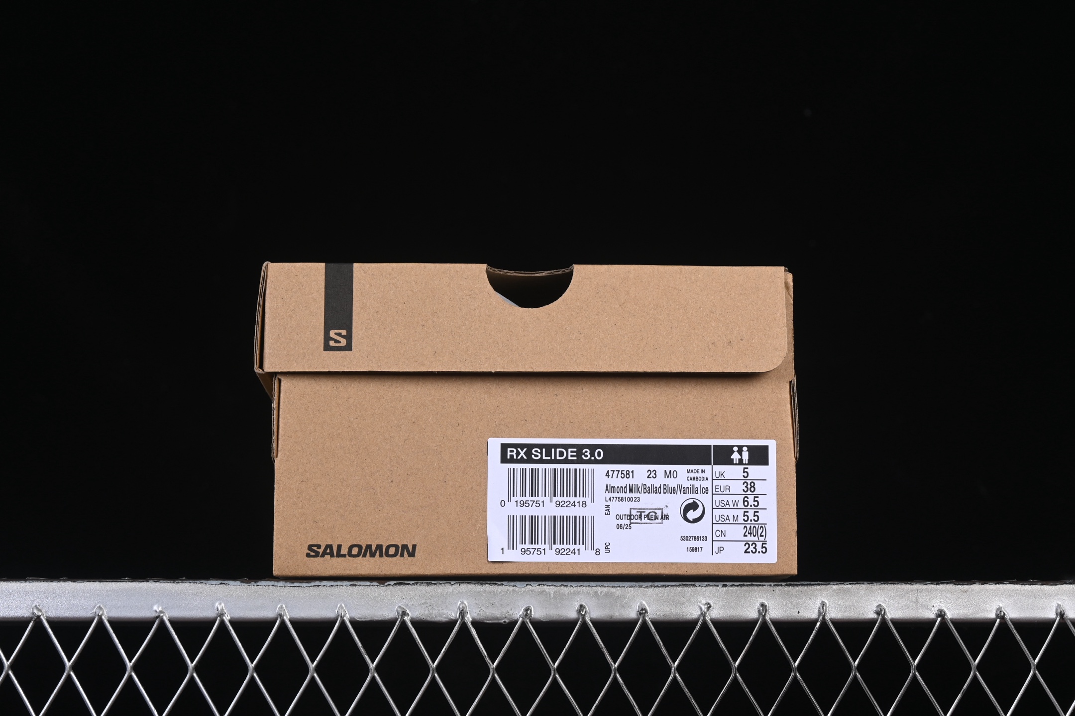 💰240纯原
 Salomon RX Slide 3.0 萨洛蒙舒适百搭防磨防滑包头拖鞋 477581-23
尺码：36 36.5 37 38 38.5 39 40 40.5 41 42 42.5 43 44 HCD4