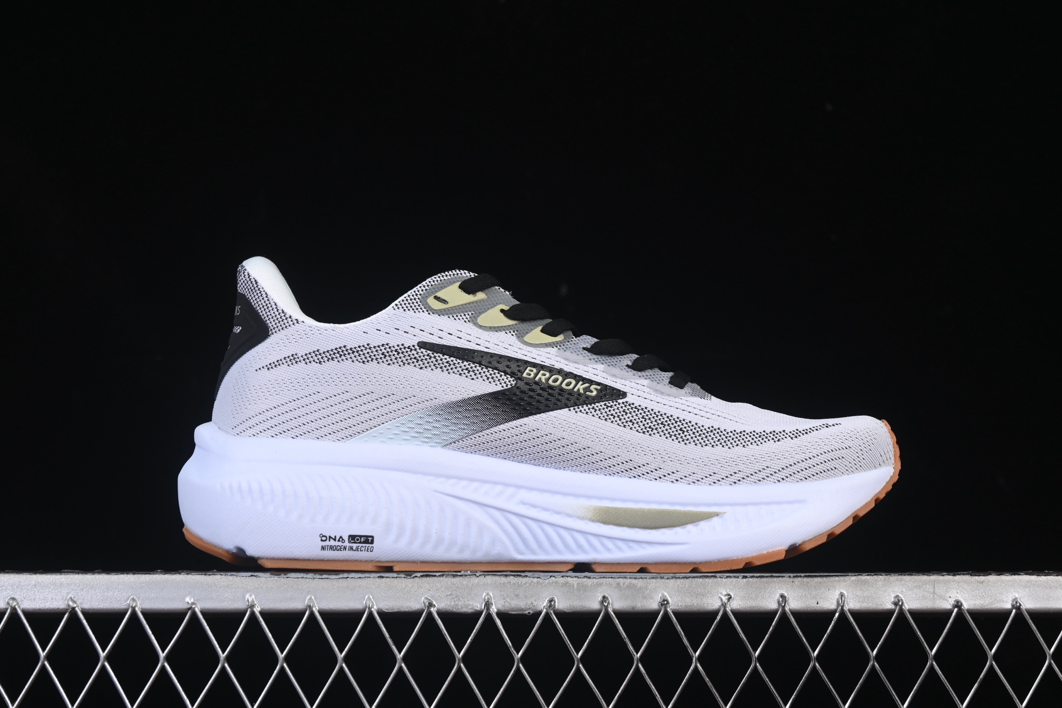 💰220纯原
 Brooks Ghost 17 布鲁克斯 减震竞速马拉松专业跑鞋 1104421D191
尺码：36 37 37.5 38 38.5 39 40 40.5 41 42 42.5 43 44 44.5 45 46 N.C3