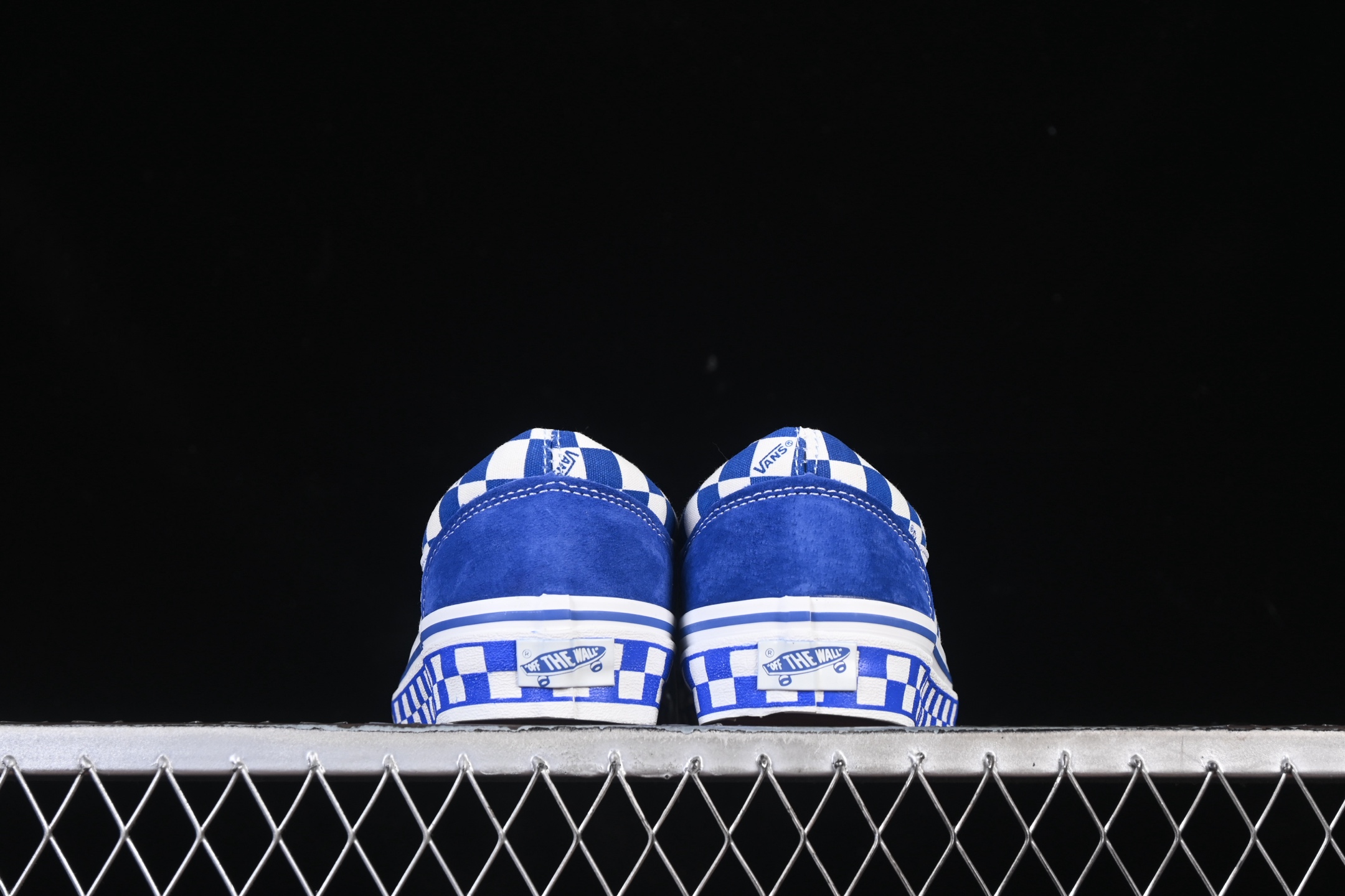 💰150纯原
 Vans Sku-Skool 范斯官方 低帮休闲板鞋 VN000D57ERM
#工艺：硫化1:1（重量1:1、真标、原钢印、材质标、鞋型标、合格证）
尺码：35 36 36.5 37 38 38.5 39 40 40.5 41 42 42.5 43 44 M.C3