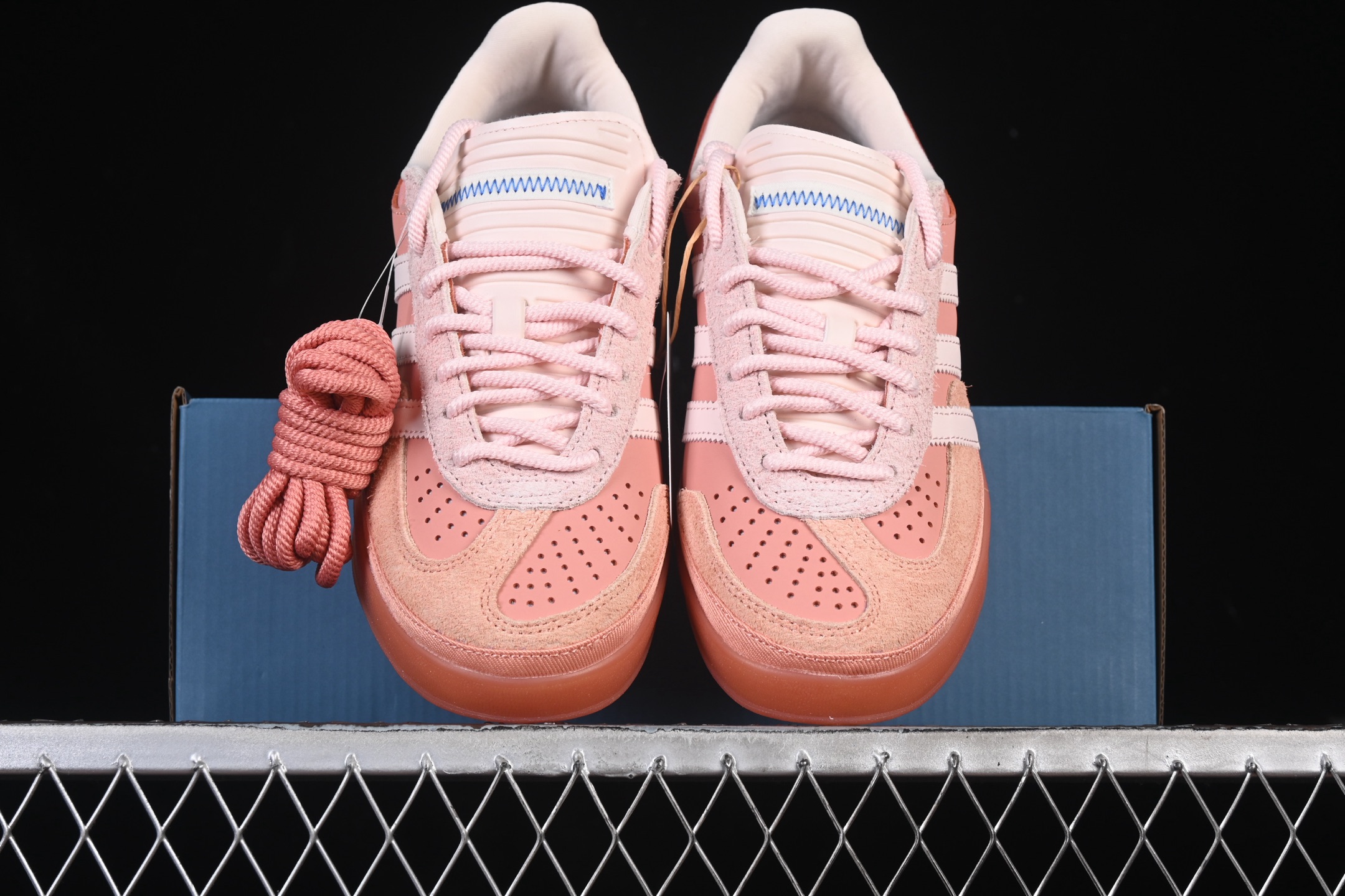 C版纯原 Bad Bunny x Adidas Gazelle Indoor JS5052 联名款 三叶