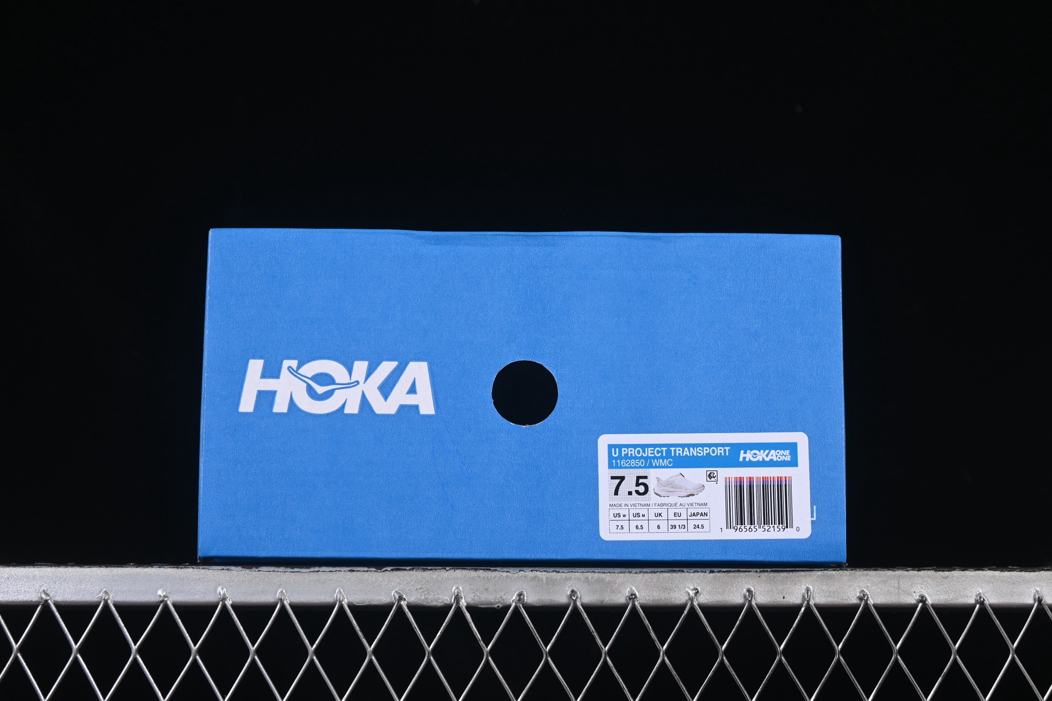 💰240纯原
Hoka Project Transport 防滑耐磨低帮生活休闲鞋 1162850 WMC
尺码：36 36.5 37 38 38.5 39 40 40.5 41 42 42.5 43 44 45 N.D4