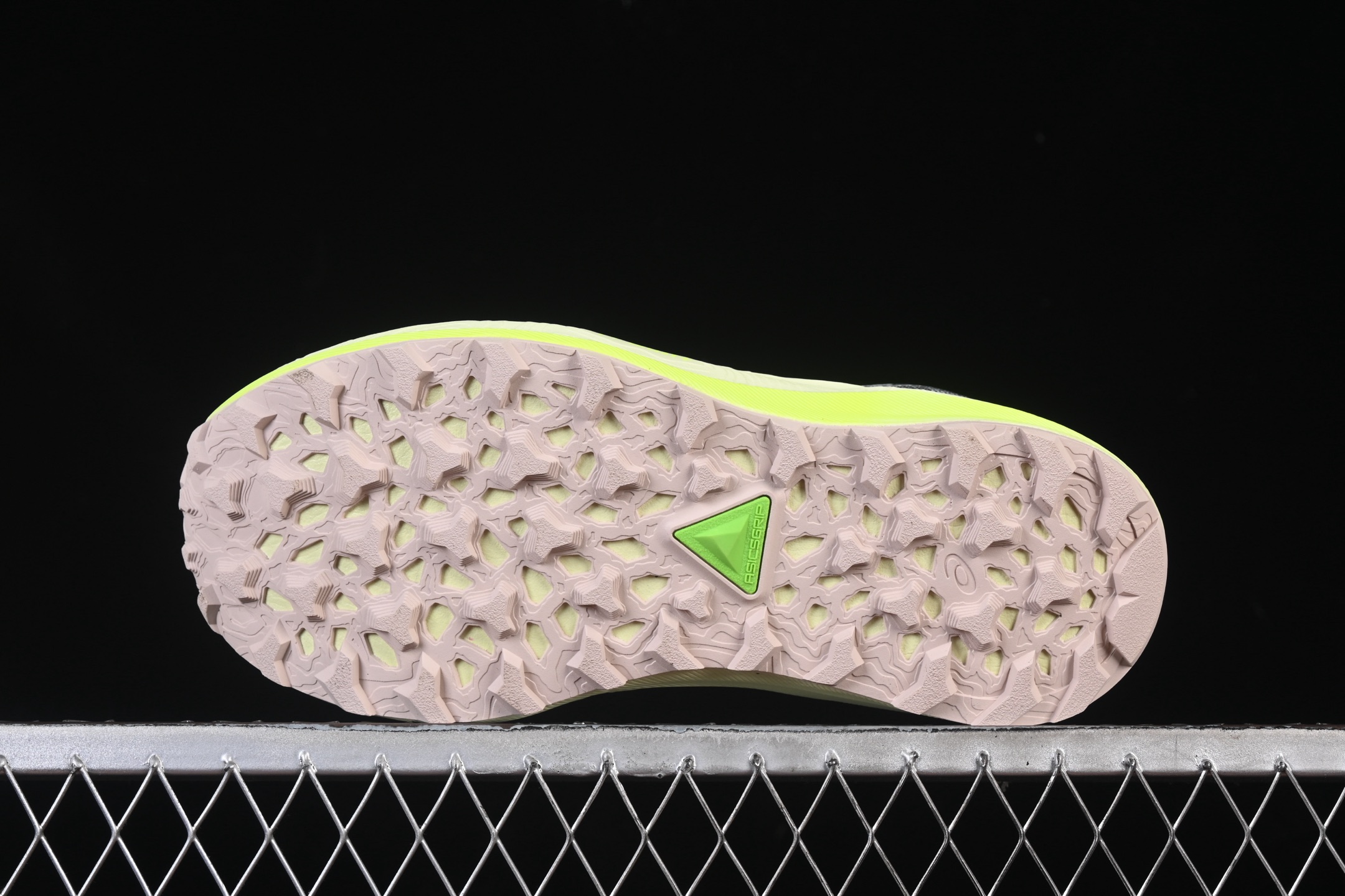 💰200纯原
 Asics Trabuco Max 3 亚瑟士运动休闲透气专业跑鞋 1012B606-002
尺码：36 37 37.5 38 39 39.5 40 40.5 41.5 42 42.5 43.5 44 45 AJC3