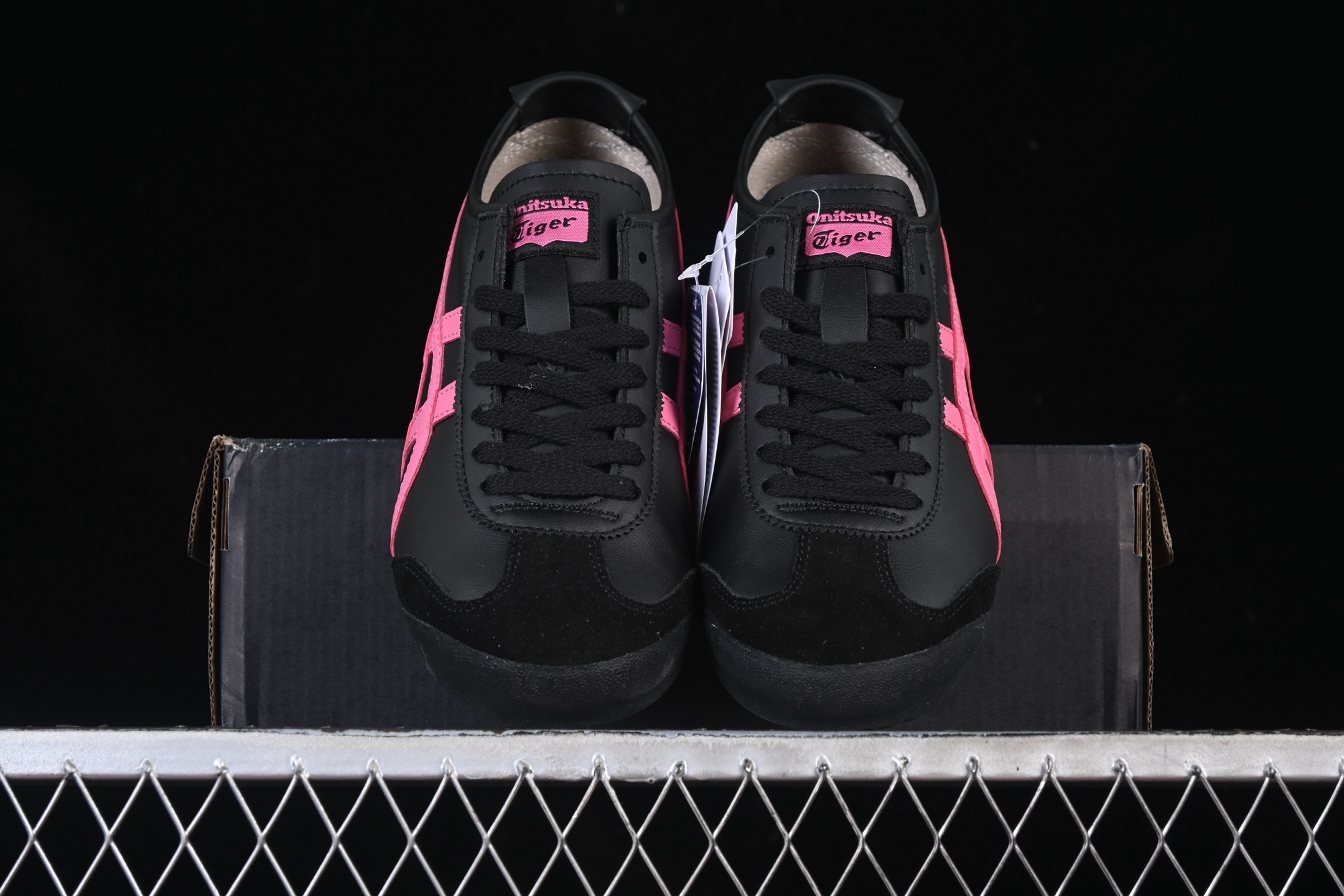 💰150真标💰180公司级💰220纯原
OnitsukaTiger/鬼塚虎 Mexico 66 低帮休闲跑步鞋 THL7C2-9399
尺码：36 37 37.5 38 39 39.5 40 40.5 41.5 B.C3