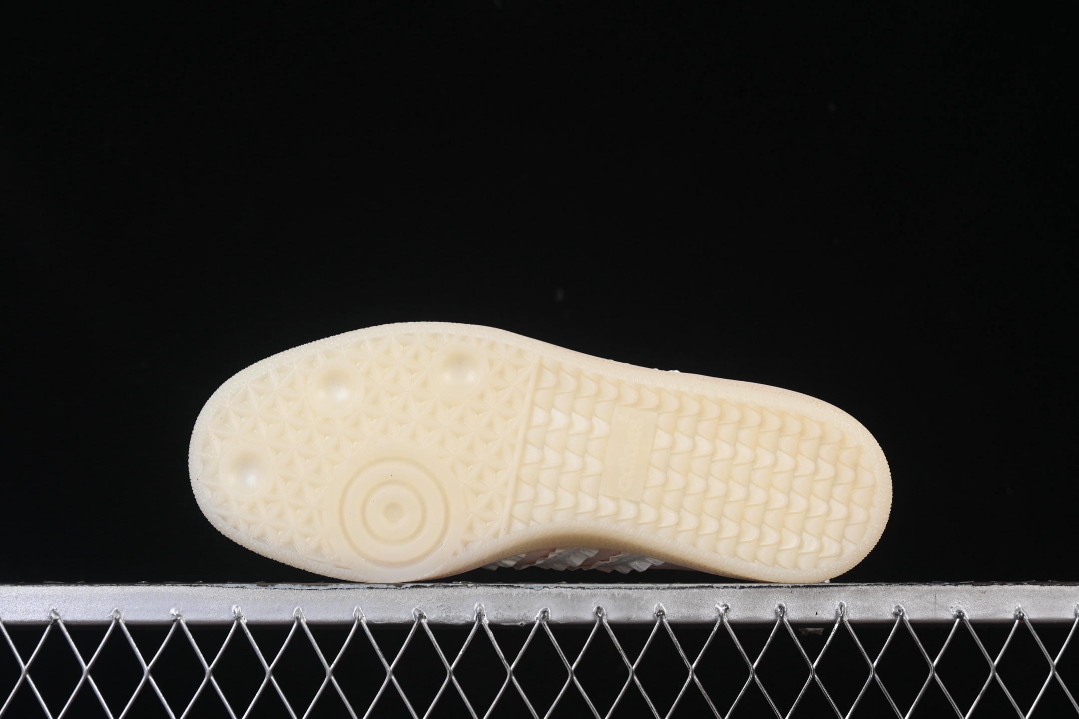 Adidas Samba OG JR8830 阿迪三叶草休闲板鞋尺码：35 36 36.5 37 38 