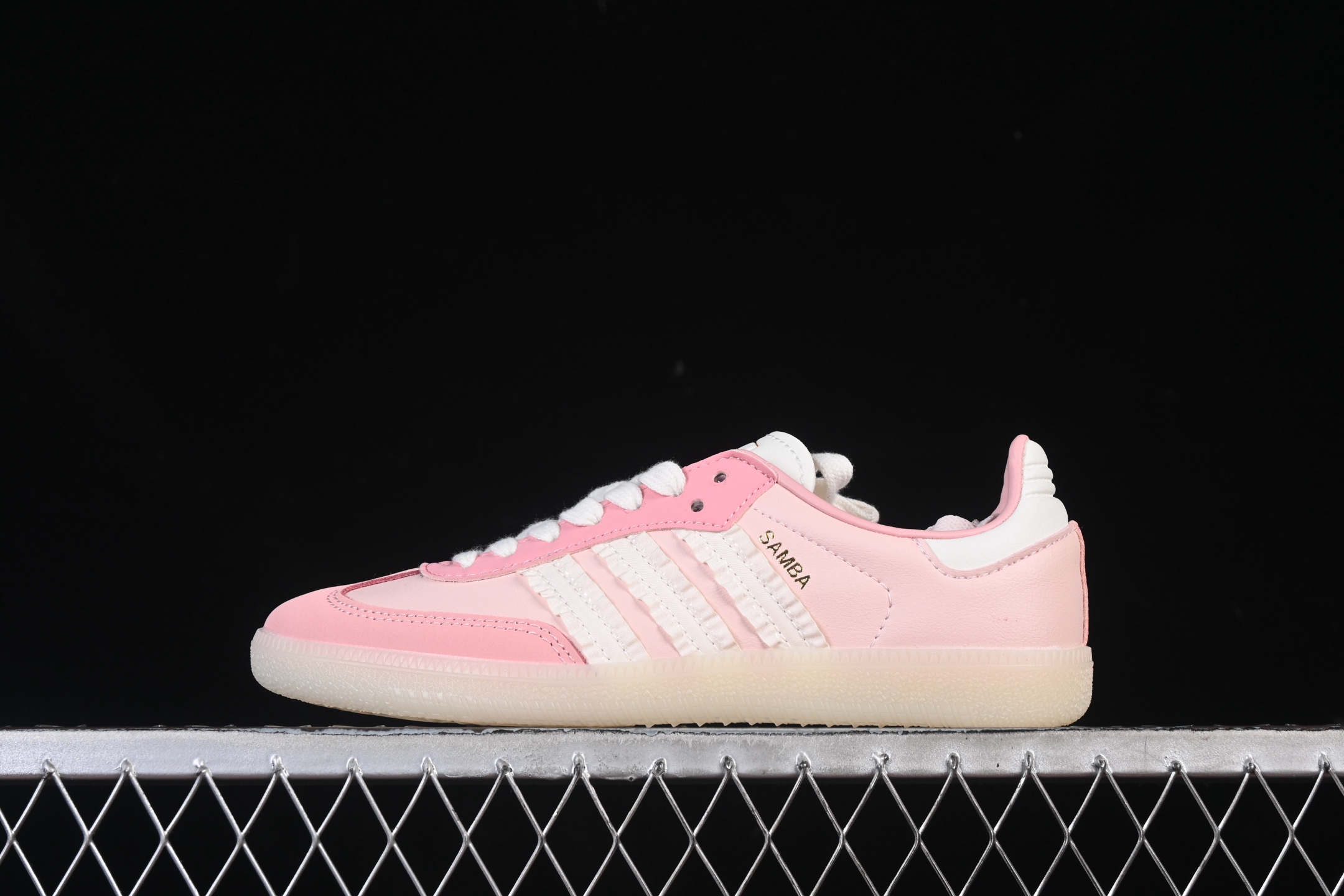 Adidas Samba OG JR8830 阿迪三叶草休闲板鞋尺码：35 36 36.5 37 38 