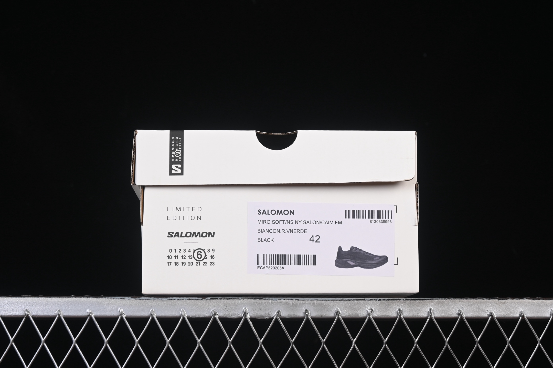 💰360纯原
 MM6 x Salomon Maison Margiela Spectur 联名款 萨洛蒙圆头系带低帮生活休闲鞋 黑色
尺码：36 36.5 37 38 38.5 39 40 40.5 41 42 42.5 43 44 44.5 45 AJE5