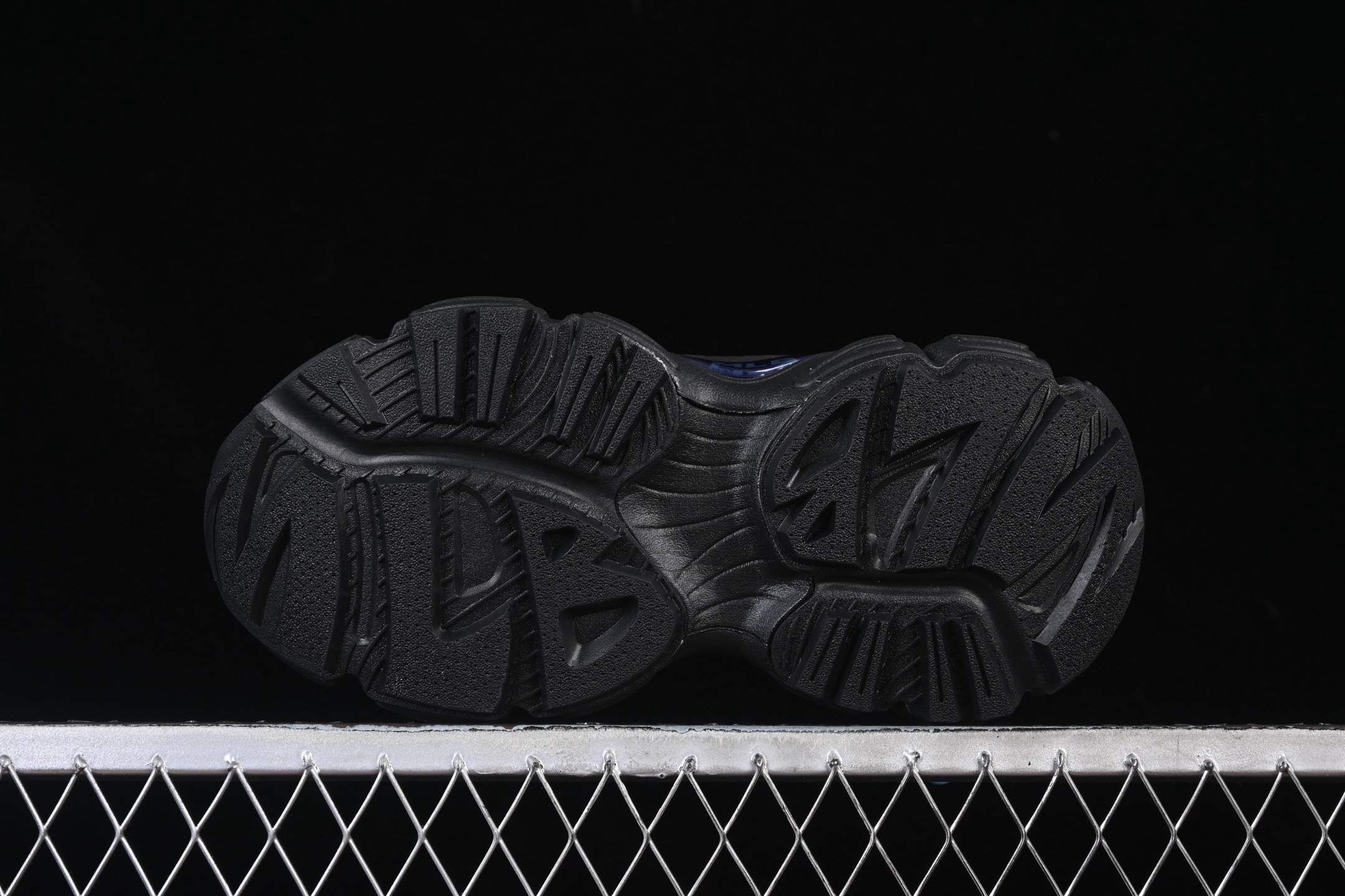 💰220纯原
NY MLB Chunky NB 纽约洋基队 增高厚底休闲跑鞋 3ASHW015N50BKD
尺码：35 36 36.5 37.5 38 38.5 39 40 40.5 41 42 42.5 43 44 44.5 45 N.C3