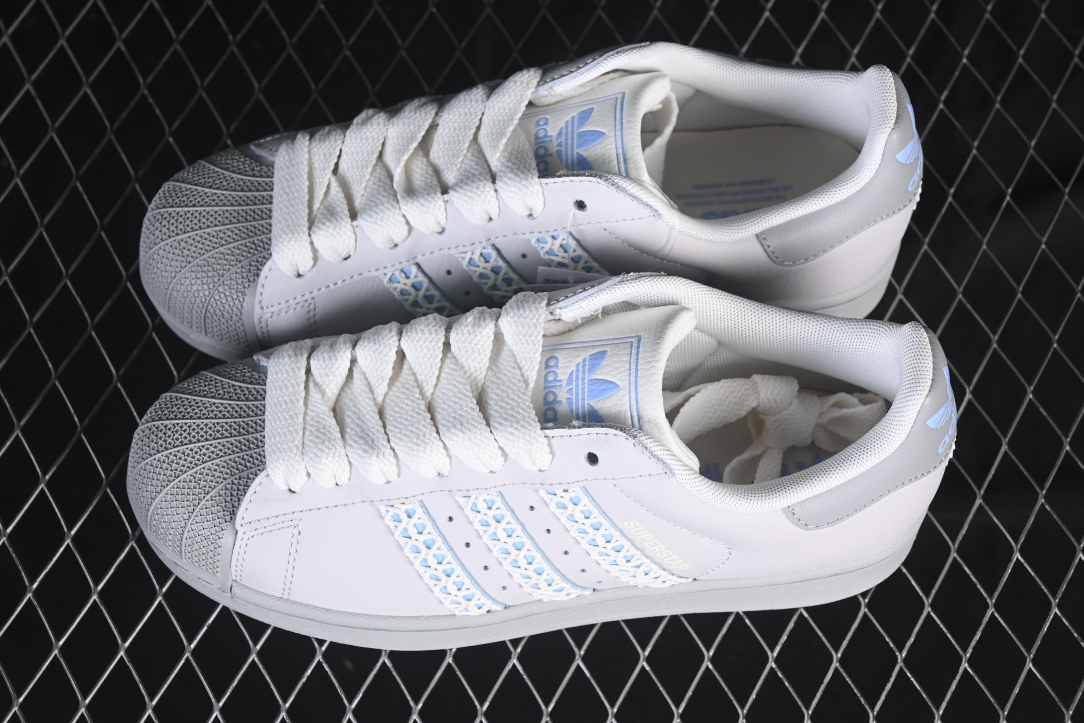 💰190纯原
 Adidas Superstar II JQ8729 贝壳头休闲板鞋
尺码：35 36 36.5 37 38 38.5 39 40 40.5 41 42 42.5 43 F.C3