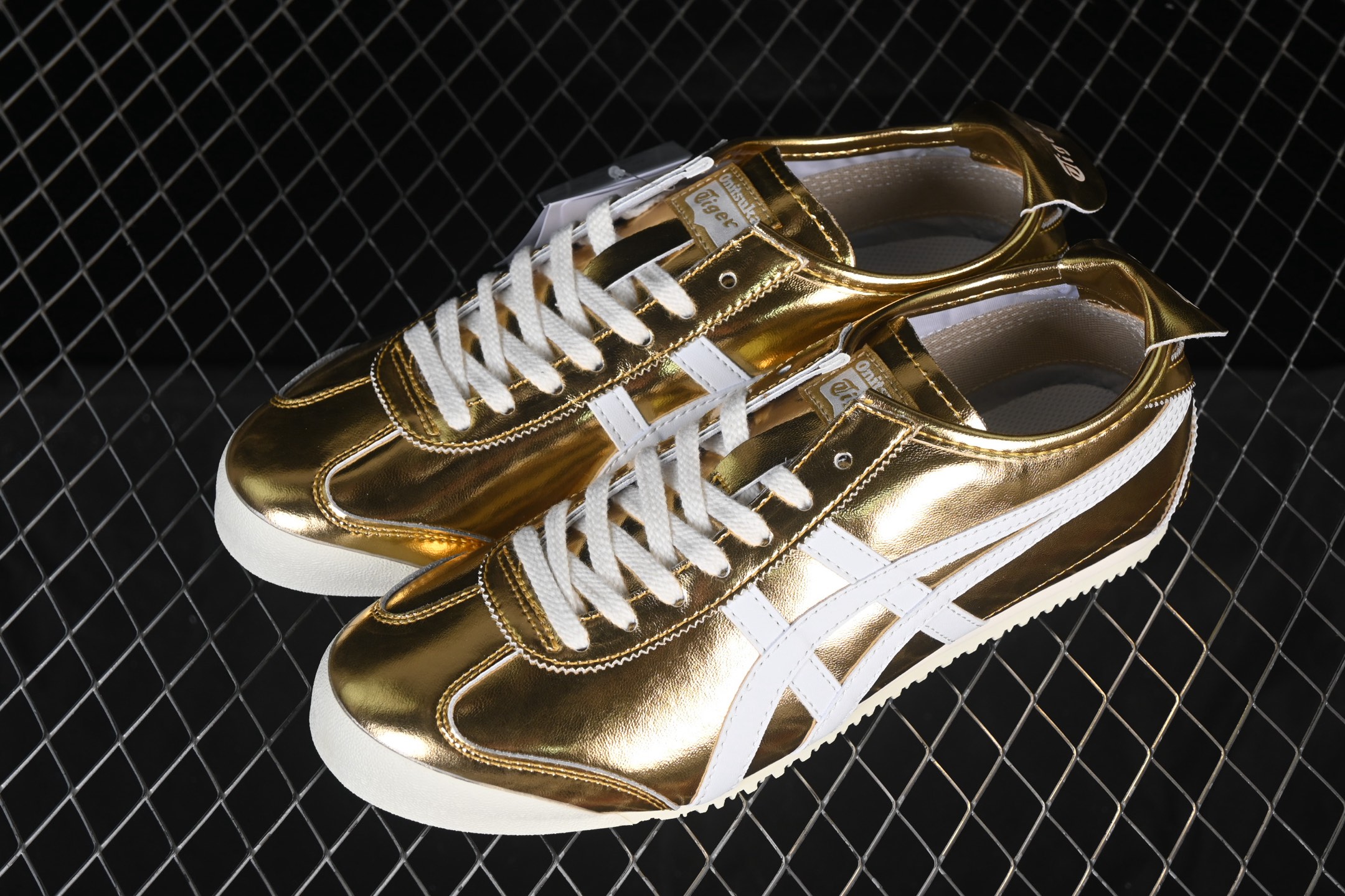 💰150真标💰180公司级💰220纯原
 OnitsukaTiger/鬼塚虎 Mexico 66 低帮休闲跑步鞋 1183B566-201
尺码：36 37 37.5 38 39 39.5 40 40.5 41.5 42 42.5 43.5 44 45 B.D4