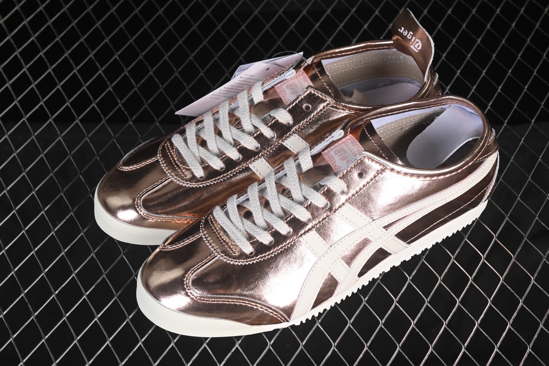 💰150真标💰180公司级💰220纯原
 OnitsukaTiger/鬼塚虎 Mexico 66 低帮休闲跑步鞋 1183B566-700
尺码：36 37 37.5 38 39 39.5 40 40.5 41.5 42 42.5 43.5 44 45 B.D4