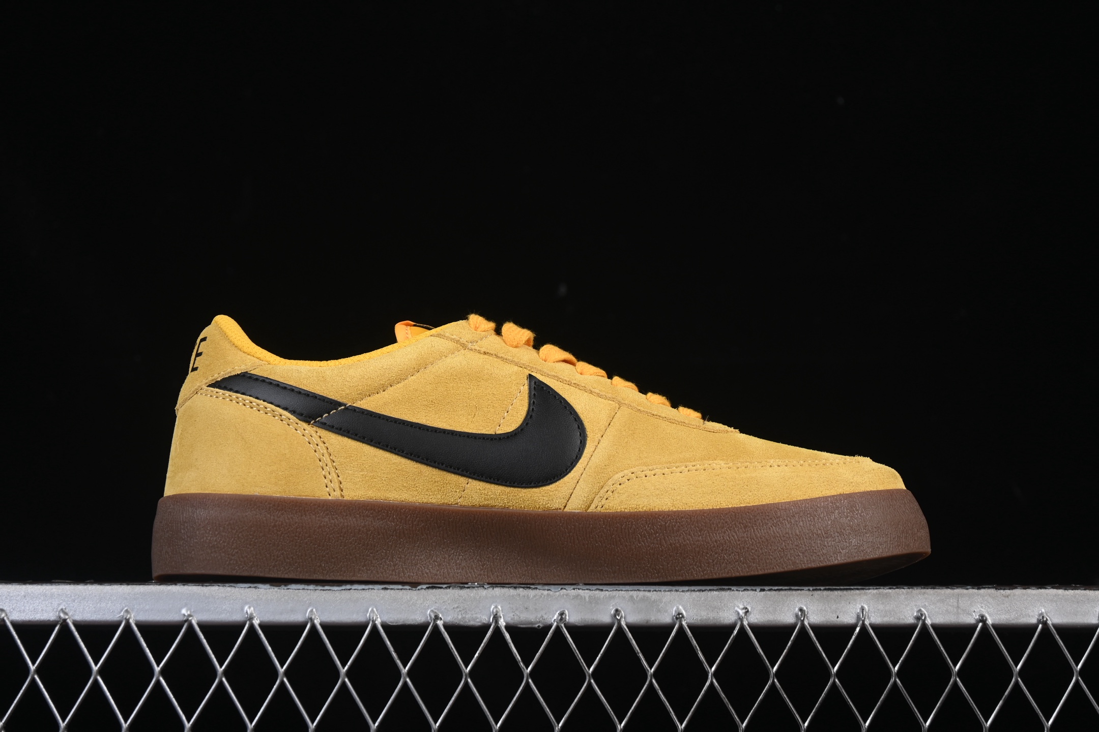 💰190纯原
 Nike Killshot 2 耐克复古舒适防滑轻便低帮板鞋 FQ8903-700
尺码：35.5 36 36.5 37.5 38 38.5 39 40 40.5 41 42 42.5 43 44 44.5 45 AJC3