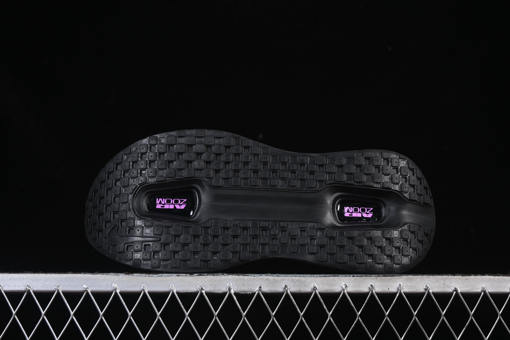 💰260纯原
 Nike Air Zoom Zoom Premium 耐克网面厚底气垫跑鞋 FN8453-021
尺码：36 37.5 38 39 40 41 42 43 44 45 X.D4