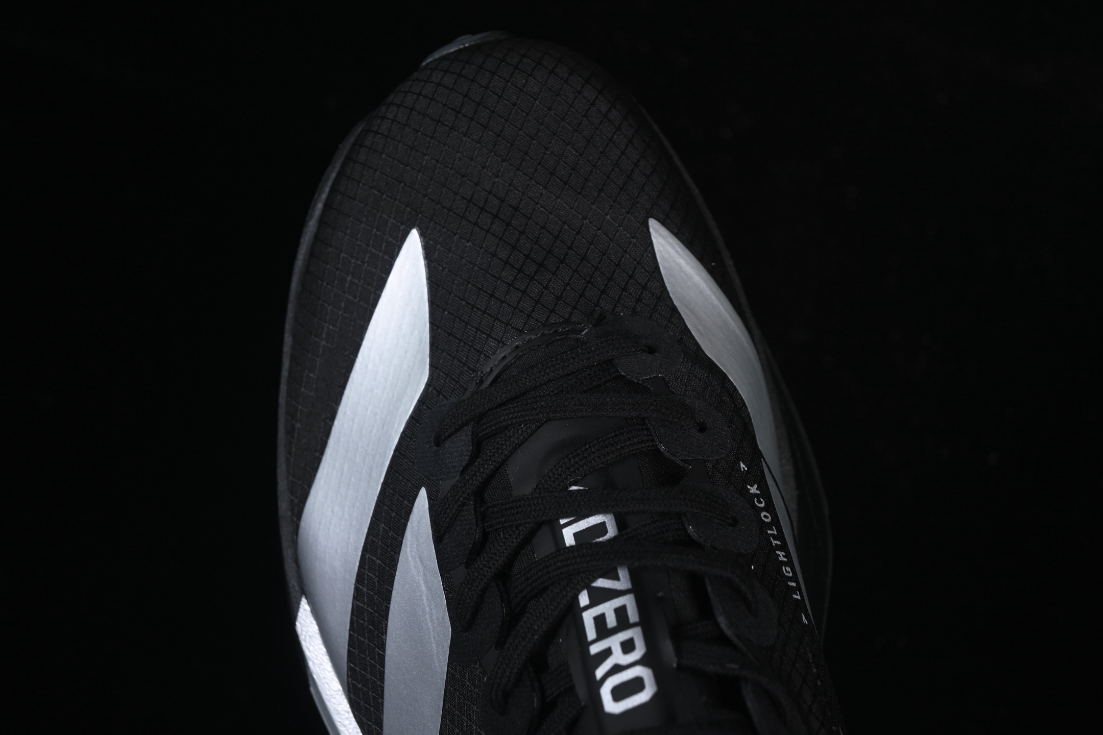 💰240纯原
Adidas Adizero Adios 4 M JR4887 阿迪透气轻盈低帮跑步鞋
尺码：36 36.5 37 38 38.5 39 40 40.5 41 42 42.5 43 44 44.5 45 46 7+C3