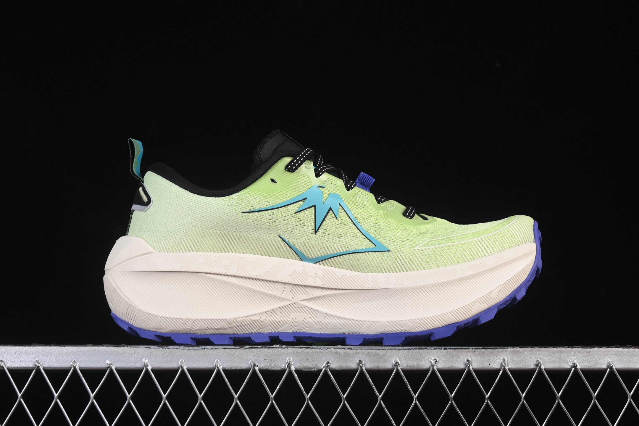 💰240纯原
Asics Trabuco Max 4 亚瑟士运动休闲透气专业跑鞋 1011B976-300
尺码：36 37 37.5 38 39 39.5 40 40.5 41.5 42 42.5 43.5 44 45 AJC3
