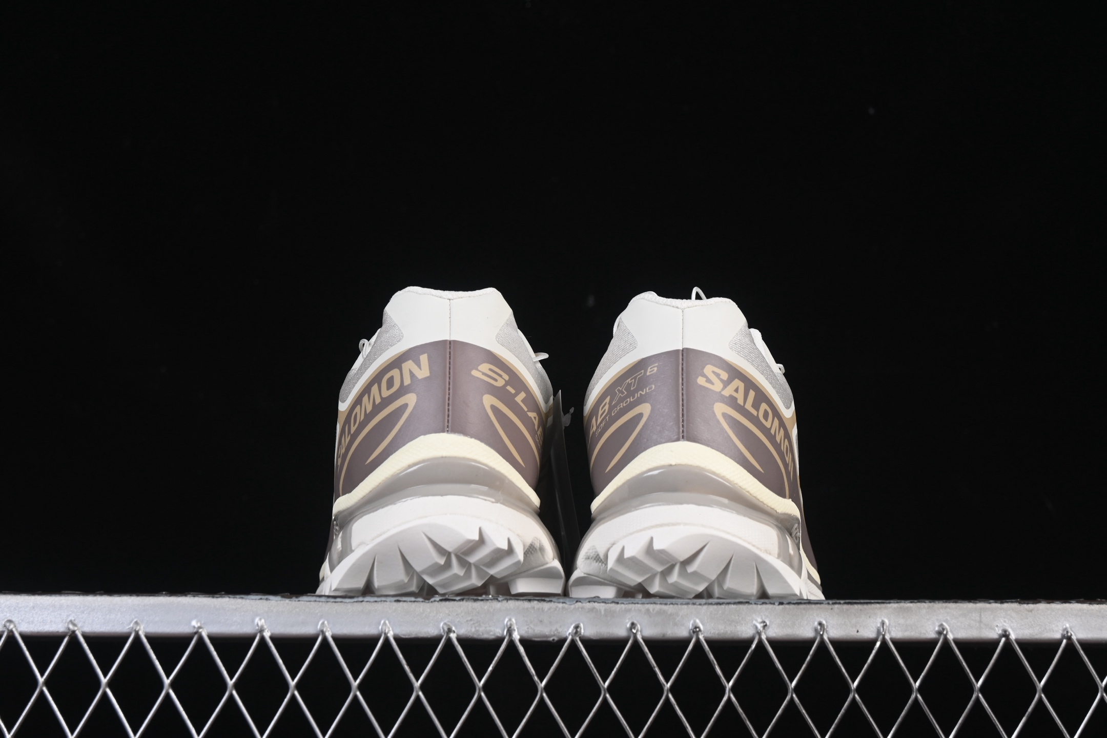 💰360纯原
Salomon XT-6 萨洛蒙高科技户外休闲跑鞋 477377-31
尺码：36 36.5 37 38 38.5 39 40 40.5 41 42 42.5 43 44 44.5 45 46 HCD4