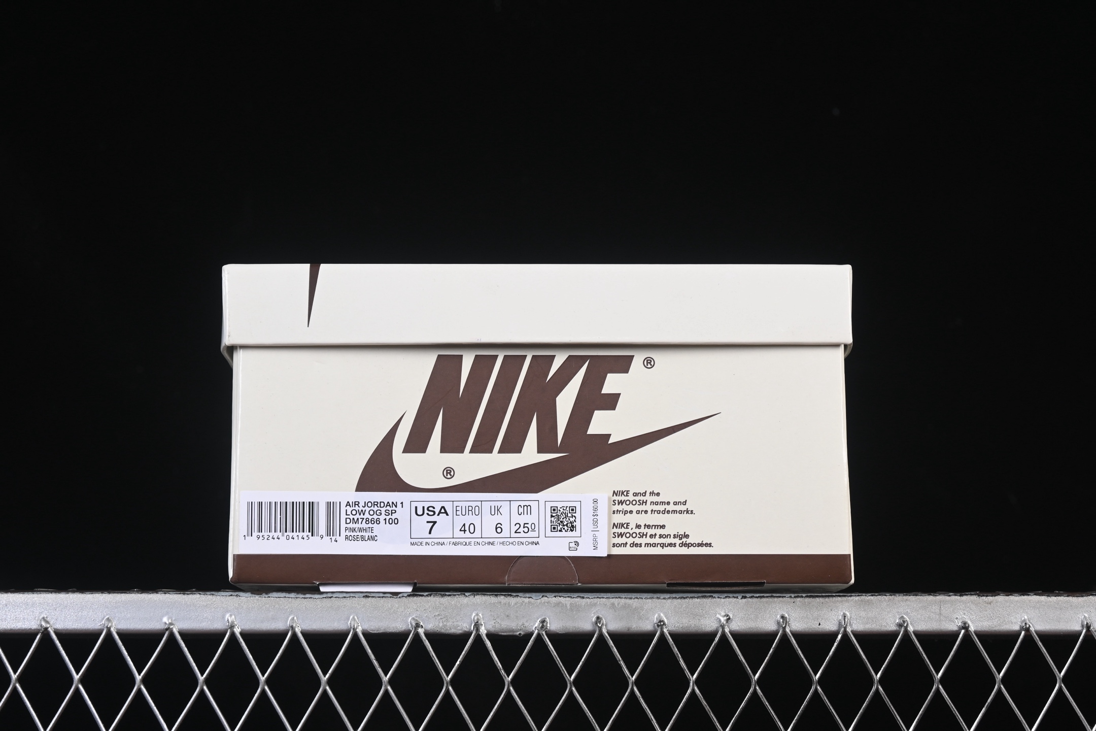 💰280公司级💰380纯原
Travis Scott x Air Jordan 1 Low OG AJ1 乔1倒勾低帮 DM7866-100
尺码：36 36.5 37.5 38 38.5 39 40 40.5 41 42 42.5 43 44 44.5 45 46 47.5 WMD4