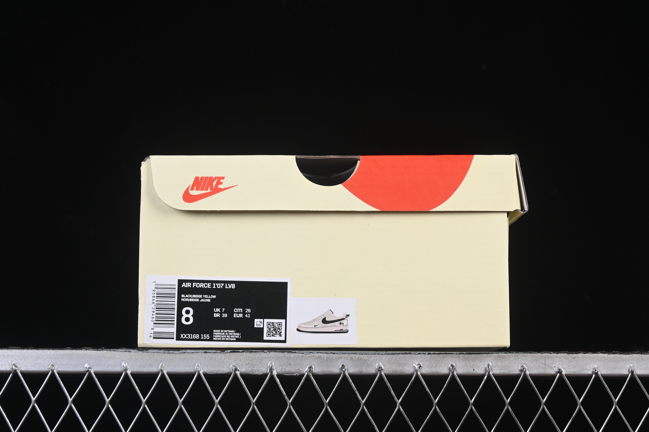 💰280纯原
Nike Air Force 1'07 Low 斯图西联名 米黑帆布 空军一号低帮休闲板鞋 XX3168-155
#原楦头原纸板 原装鞋盒 定制五金配件 内置全掌气垫 原厂鞋底 
尺码：36 36.5 37.5 38 38.5 39 40 40.5 41 42 42.5 43 44 44.5 45 9.D4