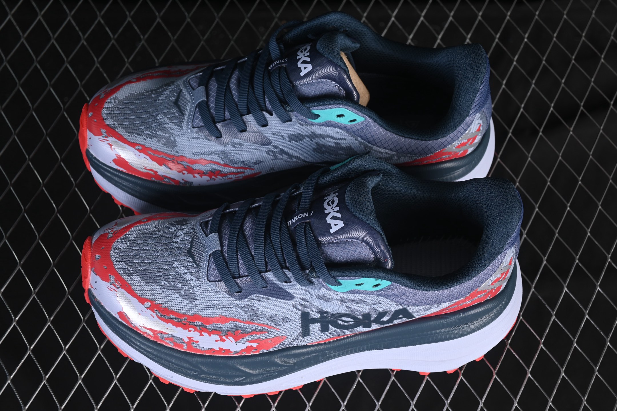 💰220纯原
 Hoka One One StinSon 7 低帮厚底轻量透气网纱休闲运动慢跑鞋 1141530 ANCH
尺码：36 36.5 37.5 38 38.5 39 40 40.5 41 42 42.5 43 44 45 B.D4