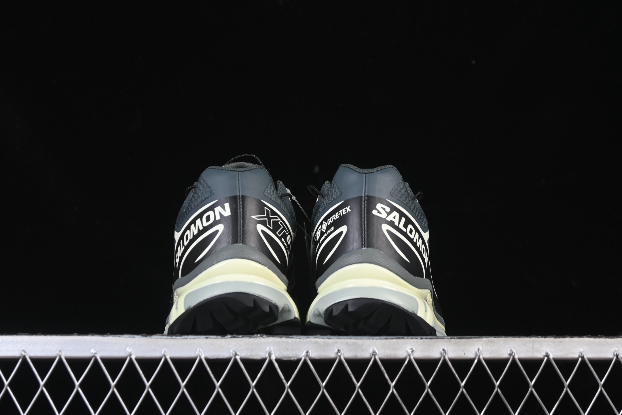 💰360纯原
Salomon XT-6 GTX 萨洛蒙高端科技户外休闲跑鞋 475813-29
尺码：36 36.5 37 38 38.5 39 40 40.5 41 42 42.5 43 44 44.5 45 46 HCD4