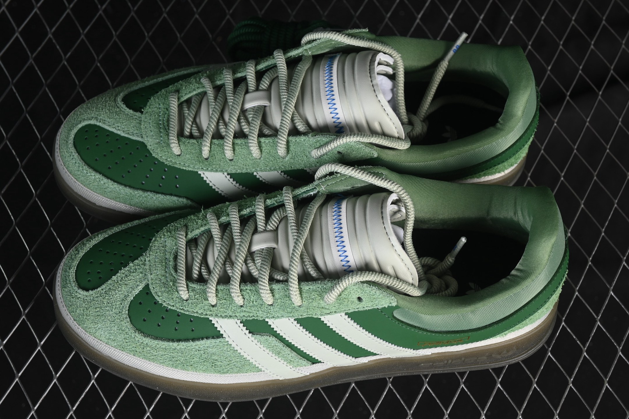 C版纯原 Bad Bunny x Adidas Gazelle Indoor JS5049 联名款 三叶