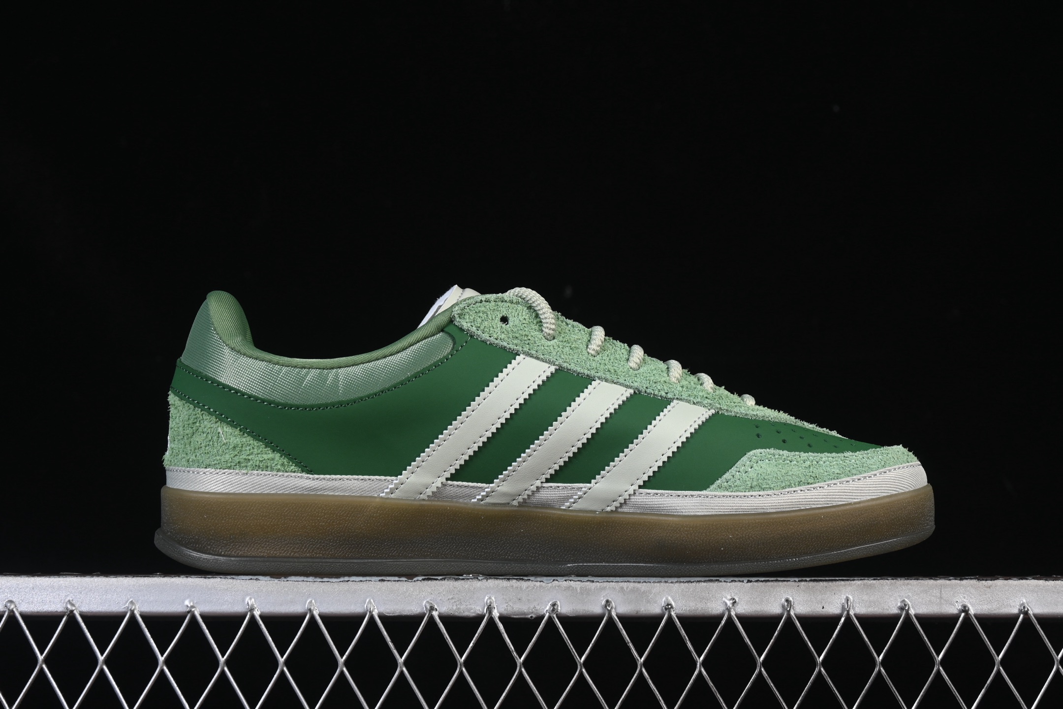 C版纯原 Bad Bunny x Adidas Gazelle Indoor JS5049 联名款 三叶