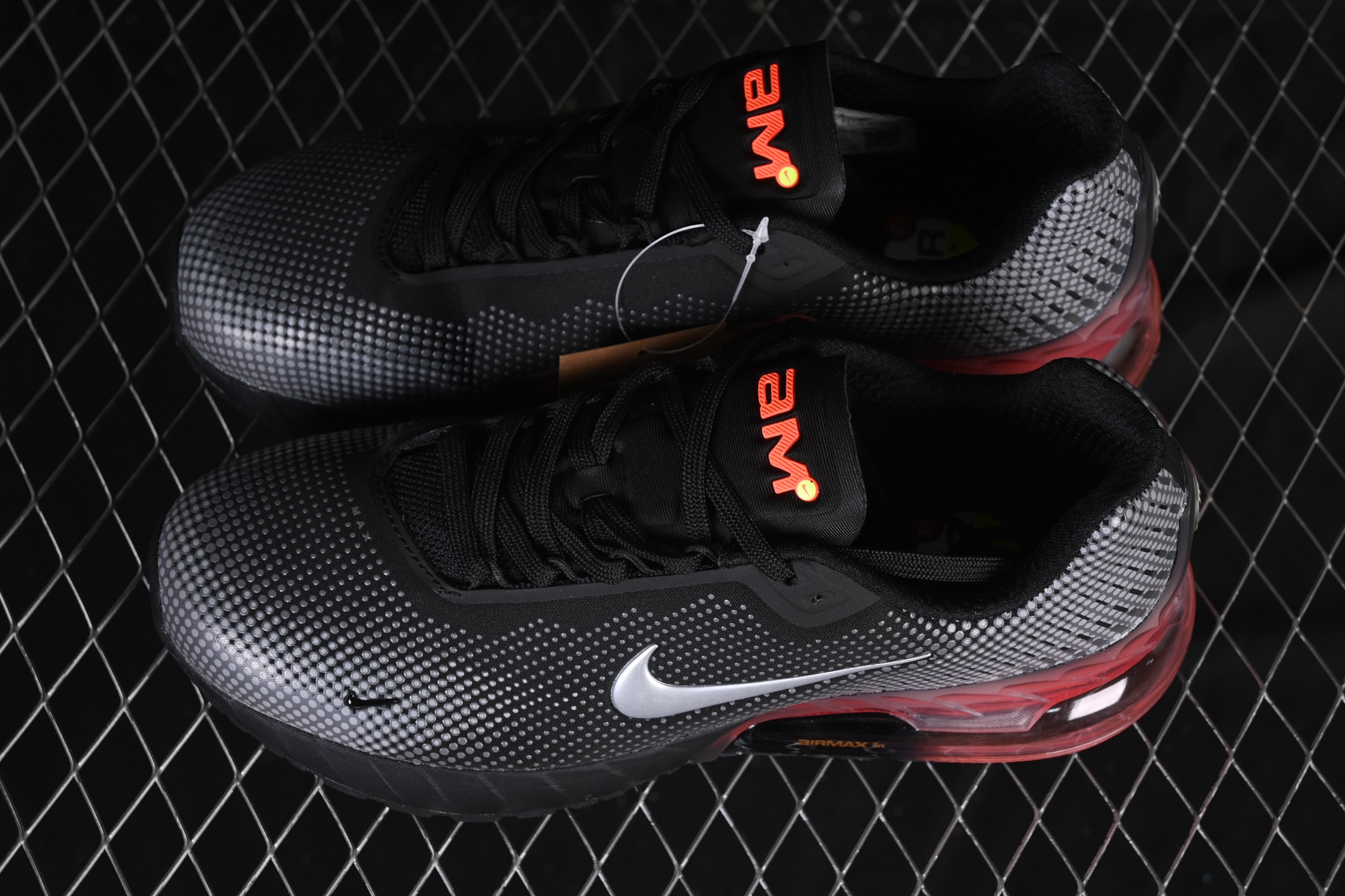 💰220纯原
 Nike Air Max Phoenix 复古子弹气垫运动跑步鞋 FZ5307-003
尺码：36 36.5 37.5 38 38.5 39 40 40.5 41 42 42.5 43 44 44.5 45 7+C3