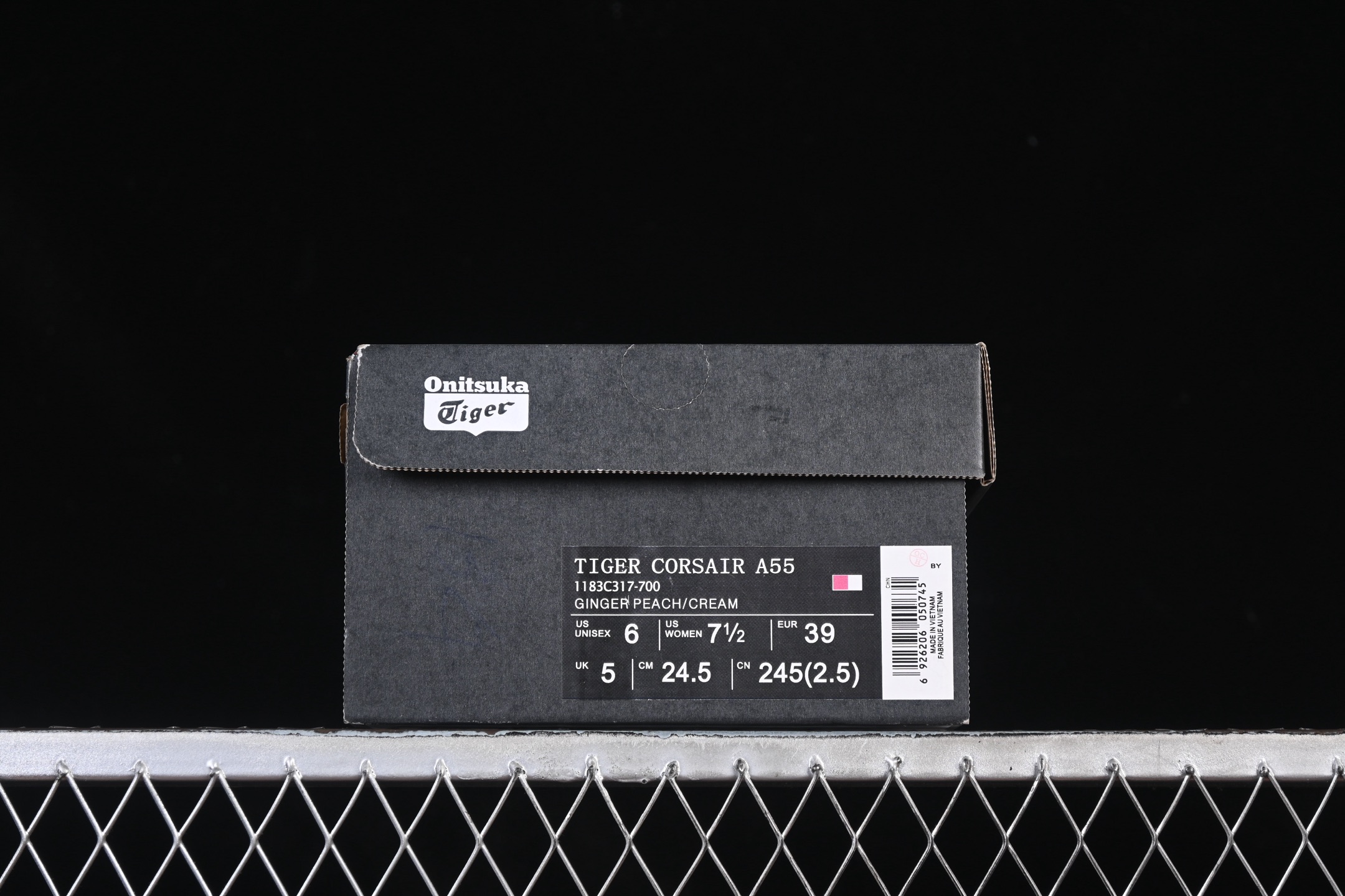 💰220纯原
OnitsukaTiger Corsair A55 鬼塚虎低帮生活休闲鞋 1183C317-700
尺码：35 36 37 37.5 38 39 39.5 40 40.5 41.5 42 42.5 43.5 44 45 B.C3