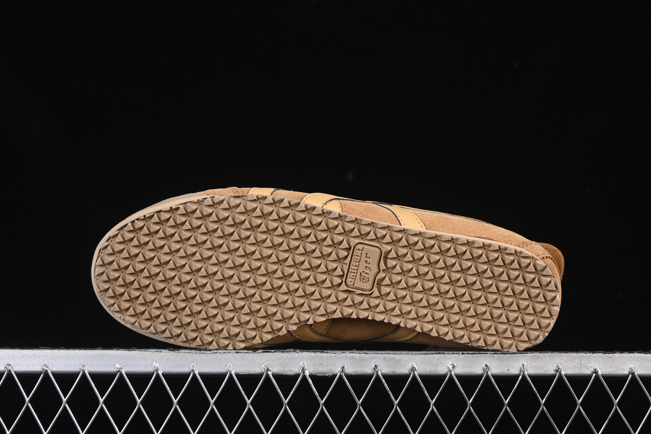 💰150真标💰180公司级💰220纯原
OnitsukaTiger/鬼塚虎 Mexico 66 低邦休闲跑步鞋 1183C520-200
尺码:36 37 37.5 38 39 39.5 40.5 41.5 42 42.5 43.5 44 44.5 45 B.D4