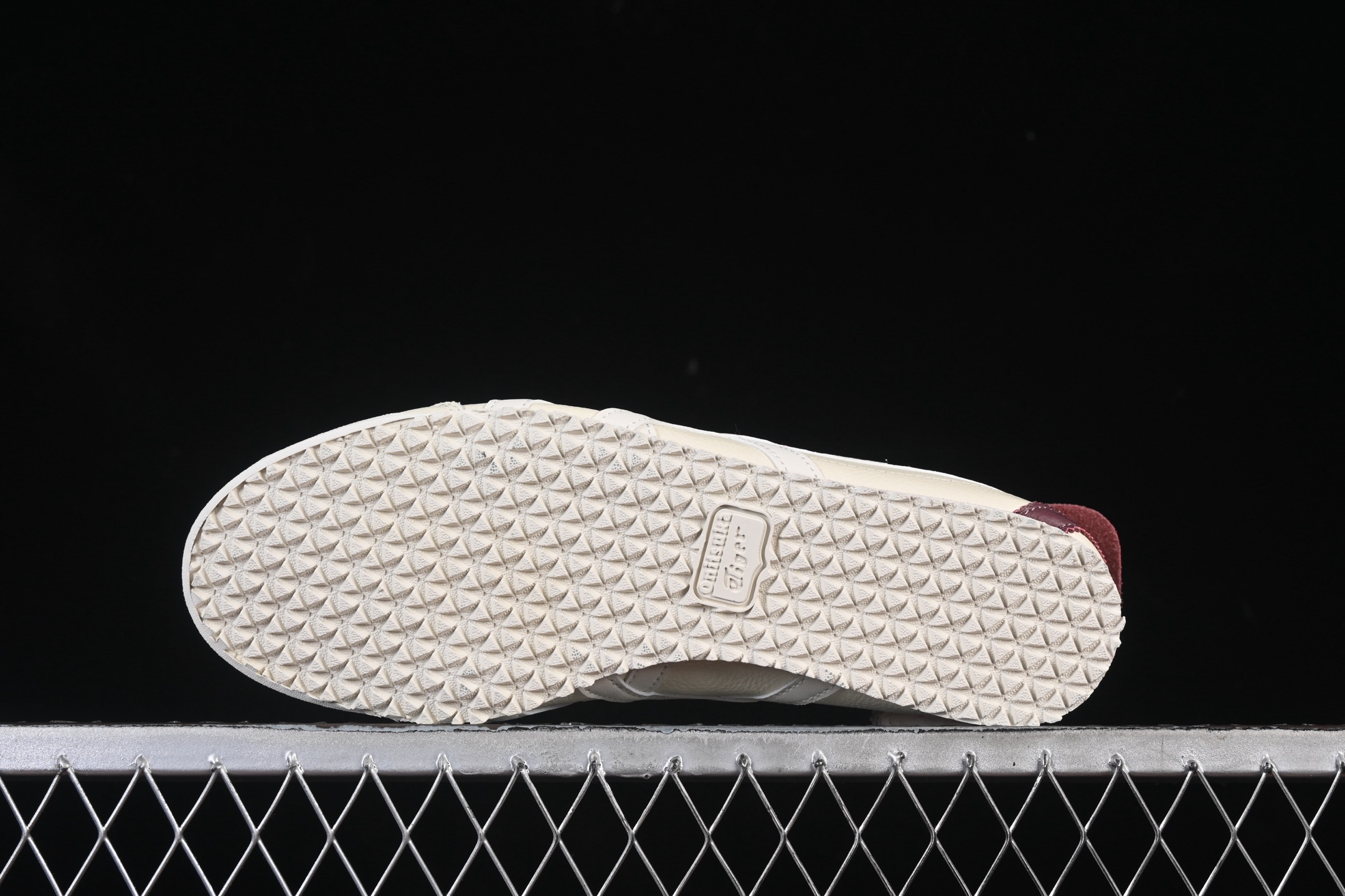 💰150真标💰180公司级💰220纯原
OnitsukaTiger/鬼塚虎 Mexico 66 低邦休闲跑步鞋 1183B781-100
尺码:36 37 37.5 38 39 39.5 40.5 41.5 42 42.5 43.5 44 44.5 45 B.C3