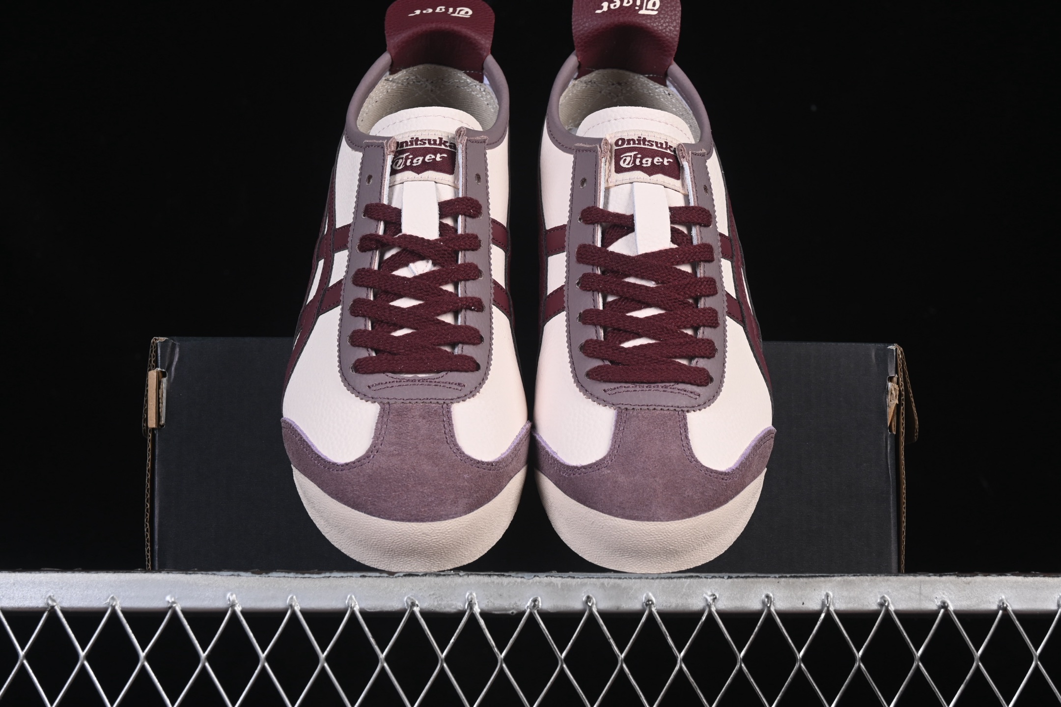 💰150真标💰180公司级💰220纯原
OnitsukaTiger/鬼塚虎 Mexico 66 低邦休闲跑步鞋 1183B771-254
尺码:36 37 37.5 38 39 39.5 40.5 41.5 42 42.5 43.5 44 44.5 45 B.C3