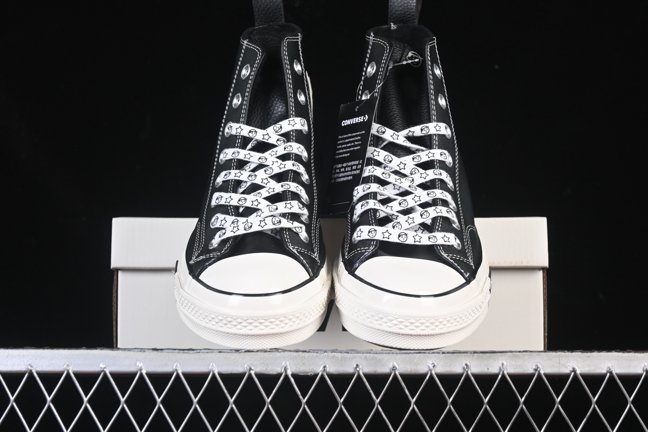 💰140纯原
Converse Chuck 1970s 匡威官方皮面 高帮休闲板鞋 A17900C
尺码：35 36 36.5 37 37.5 38 39 39.5 40 41 41.5 42 42.5 43 44 M.C3