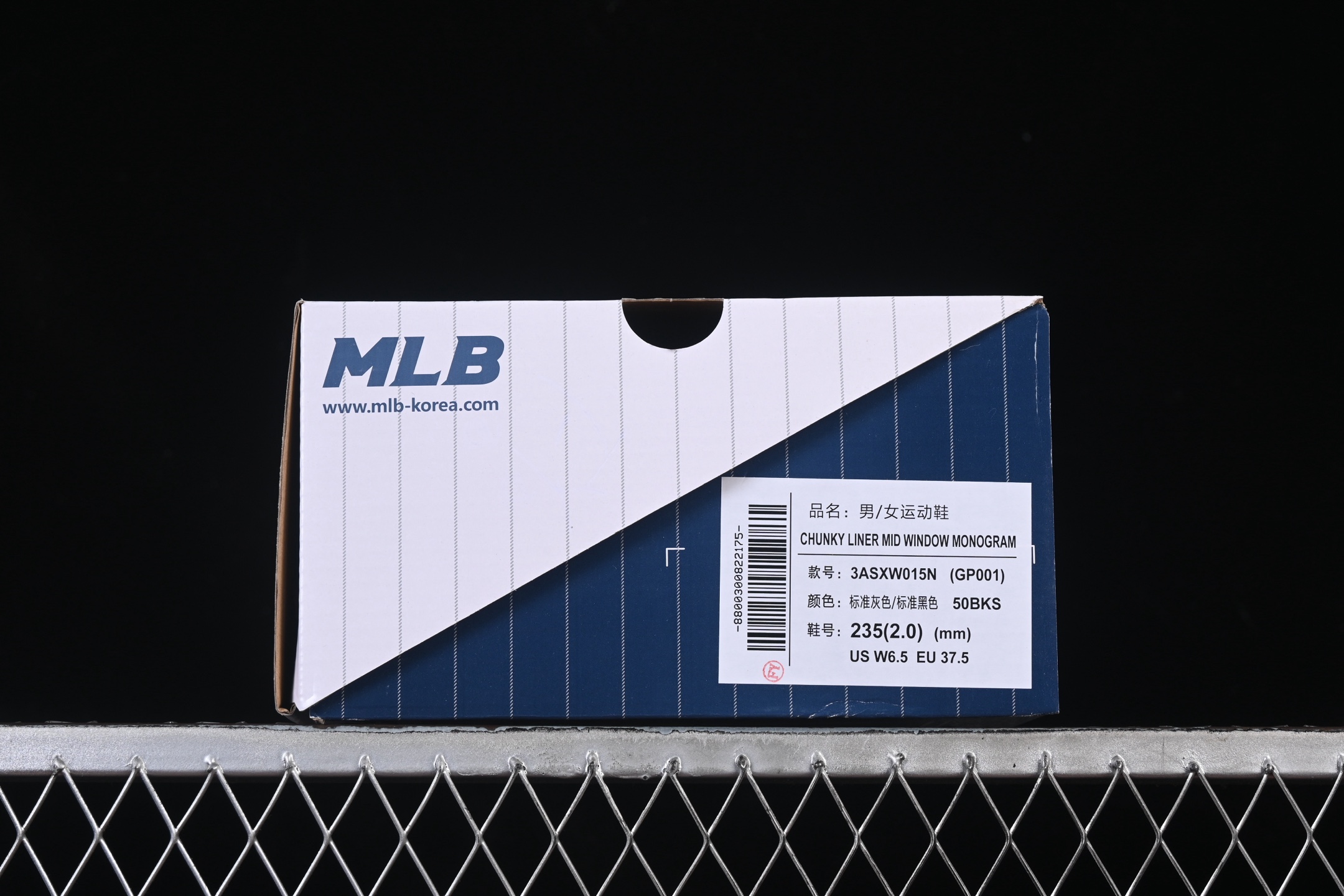 💰180真标💰200公司级💰240纯原
NY MLB Chunky Liner 纽约洋基队魔术贴 轻量增高厚底休闲运动鞋 3ASXW015N50BKS
尺码：35 36 36.5 37.5 38 38.5 39 40 40.5 41 42 42.5 43 44 45 FYD4